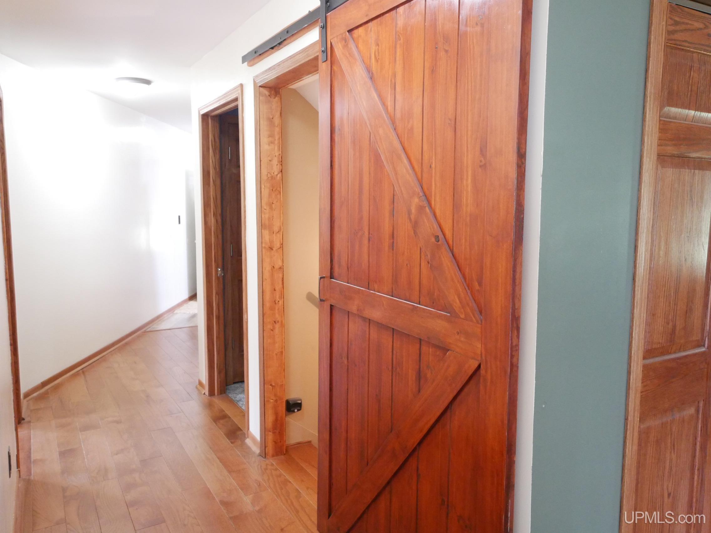 36689 River Road Property Photo 54
