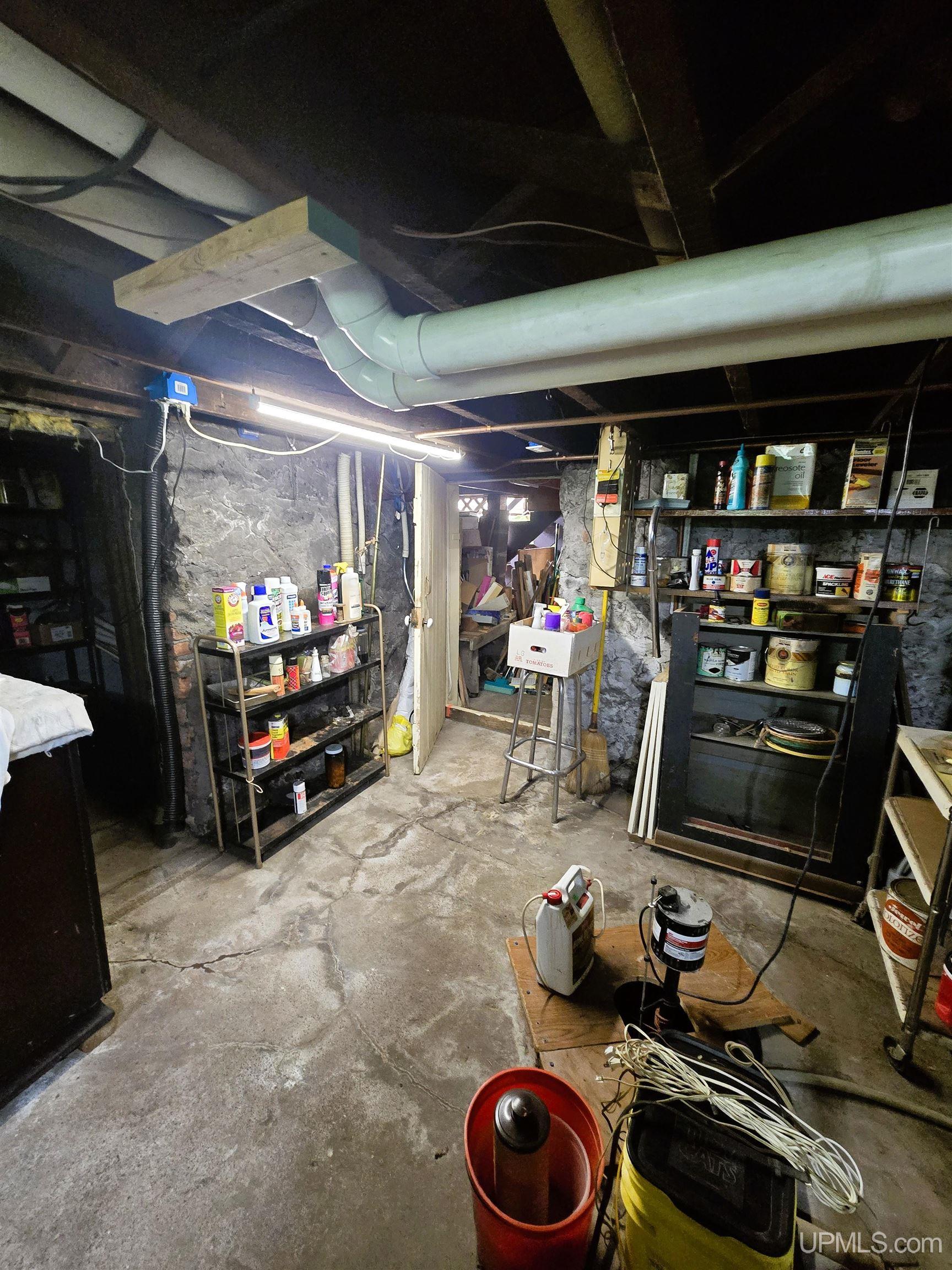 56702 Hecla Street Property Photo 27