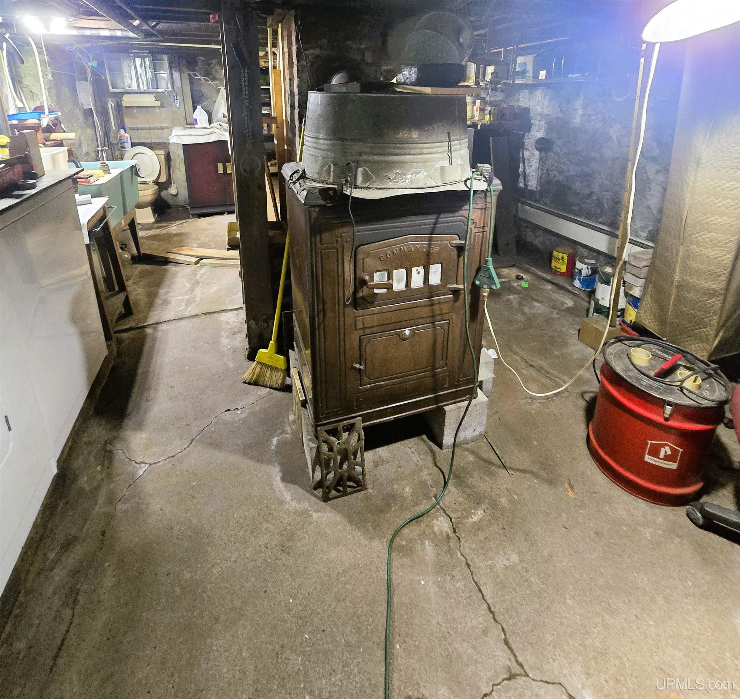 56702 Hecla Street Property Photo 28