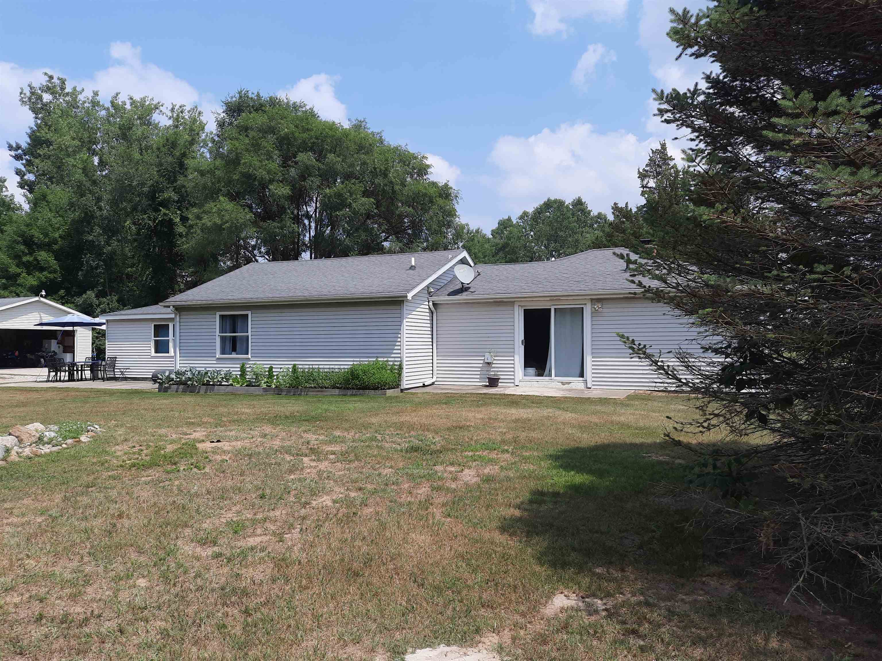 4112 W Sanilac Road Property Photo 1