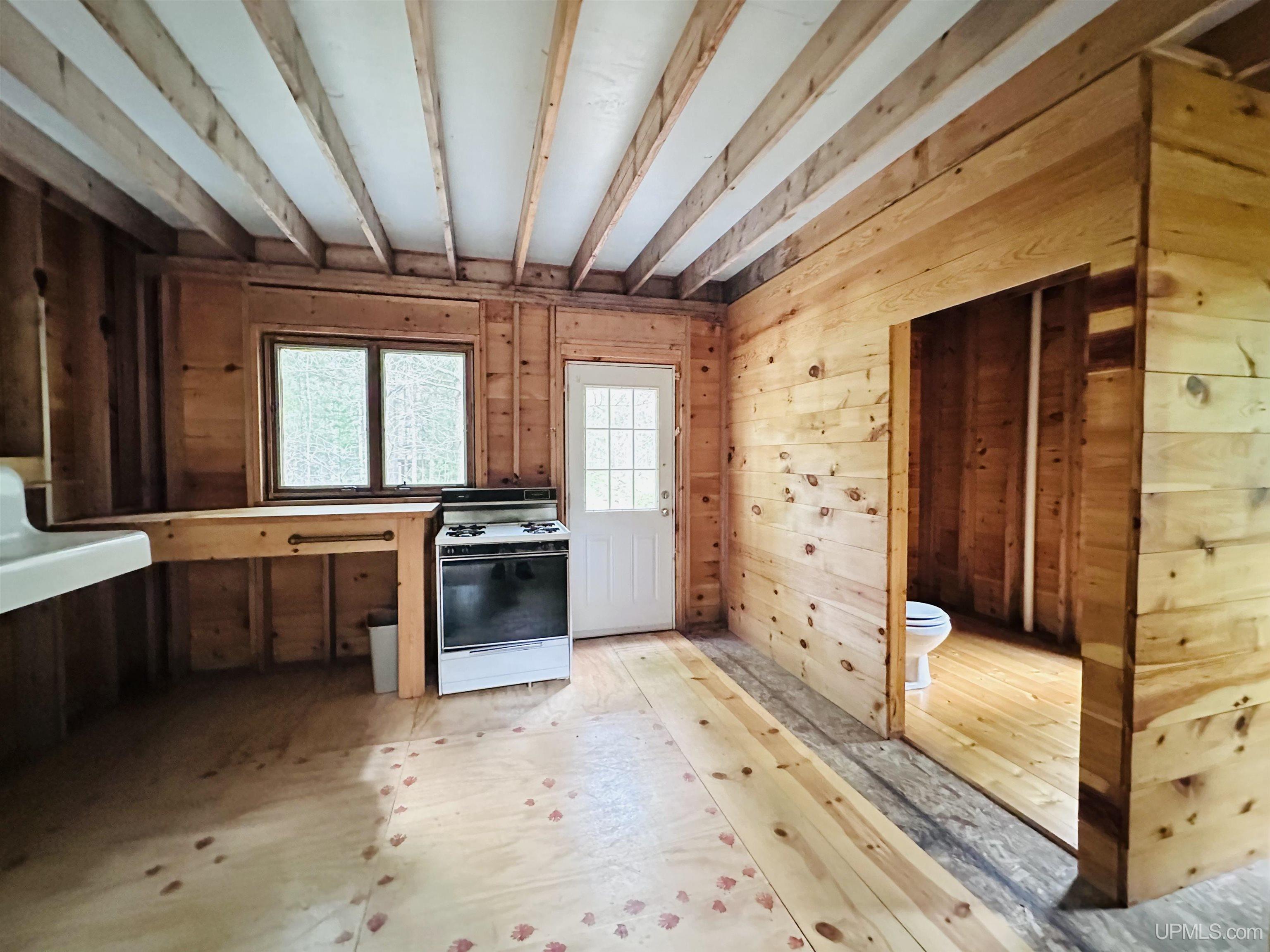 22712 E Afoafos Trail Property Photo 8