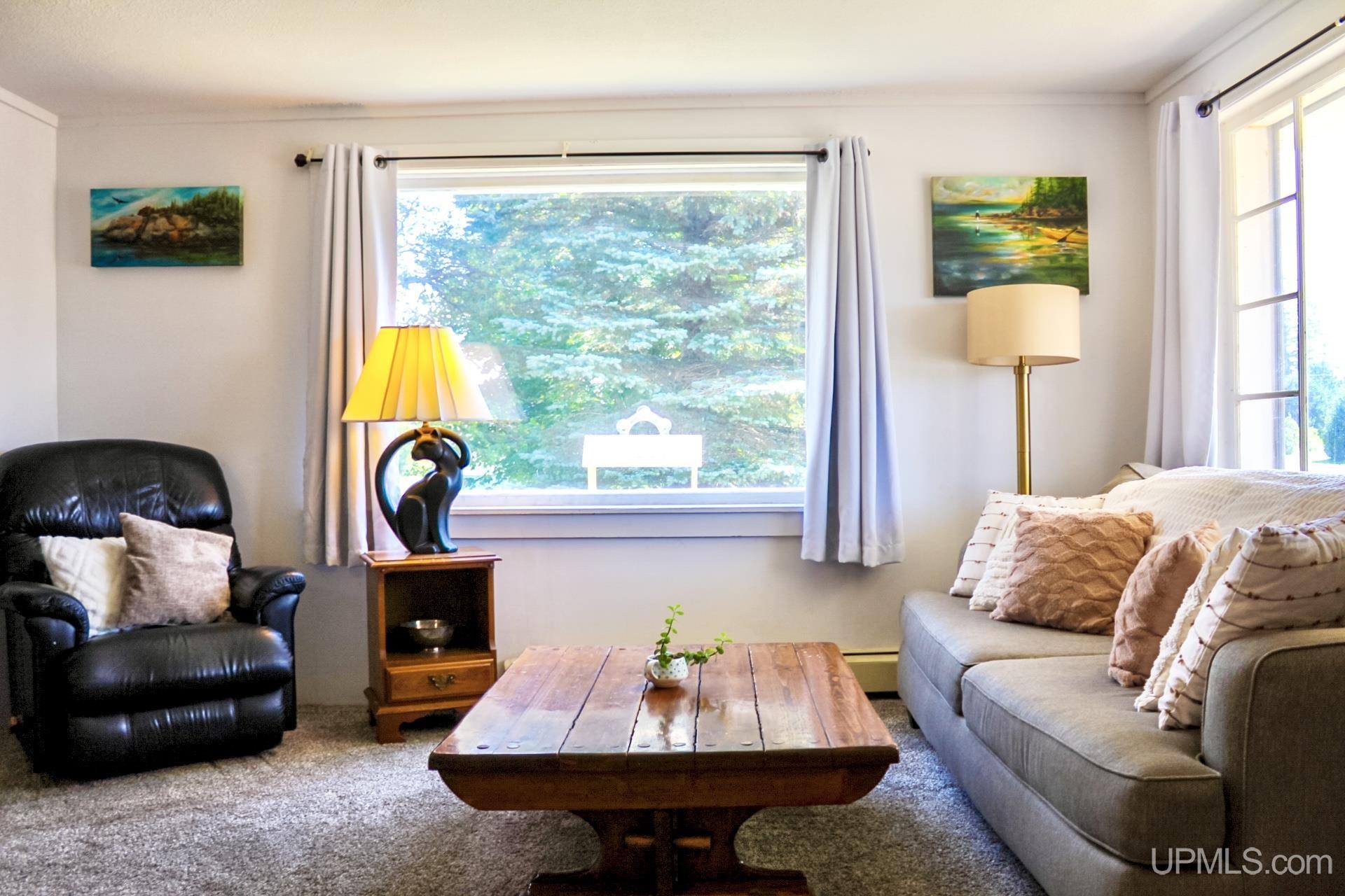 26248 E Pine Street Property Photo 5