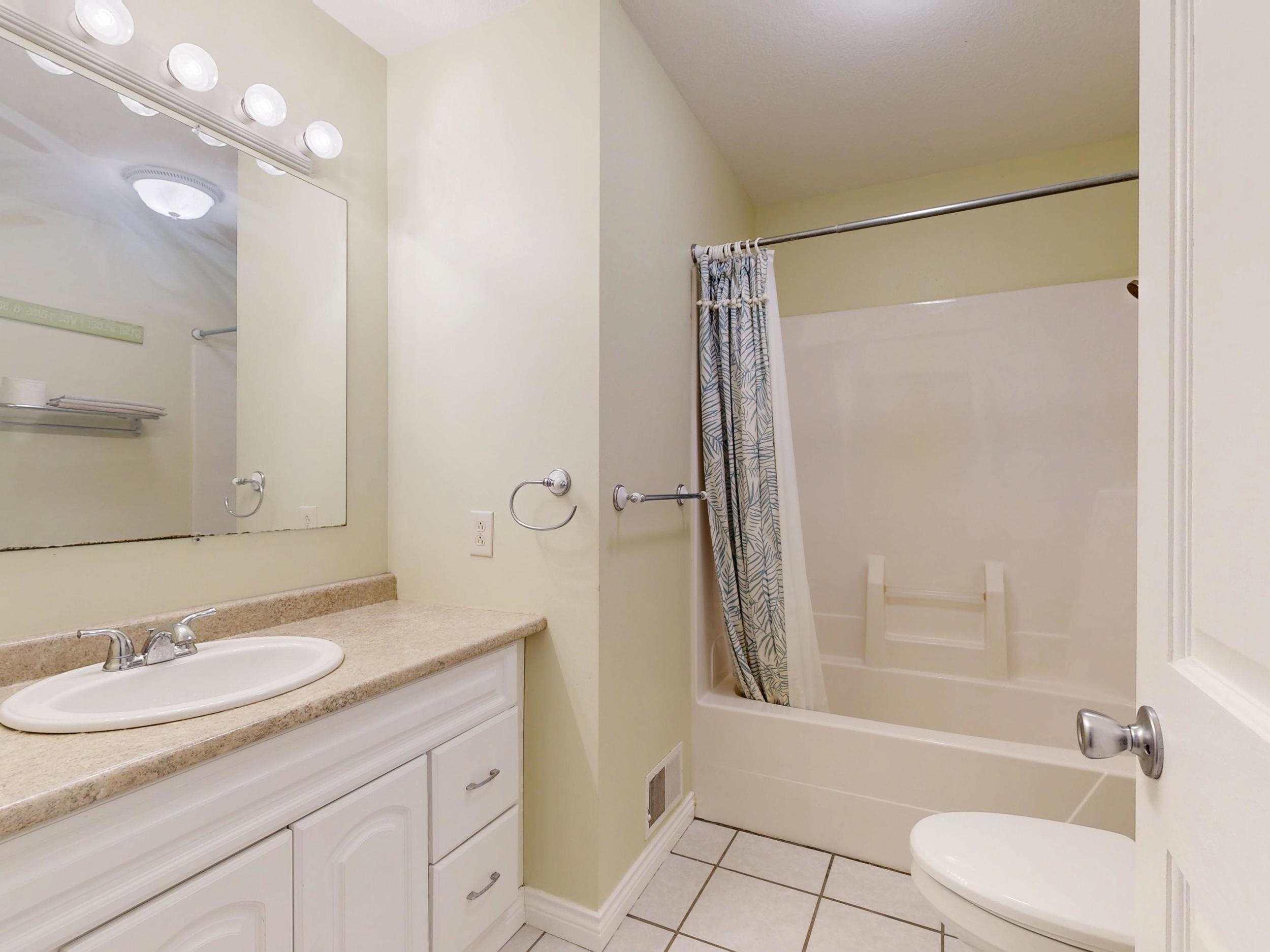 7725 Mammoth Pines Lane Property Photo 30