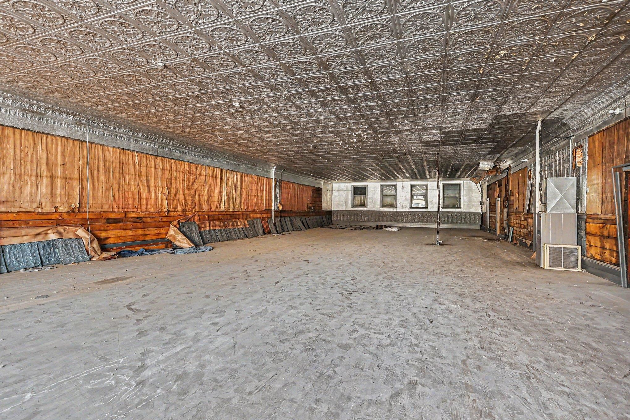 706 Washington Avenue Property Photo 17
