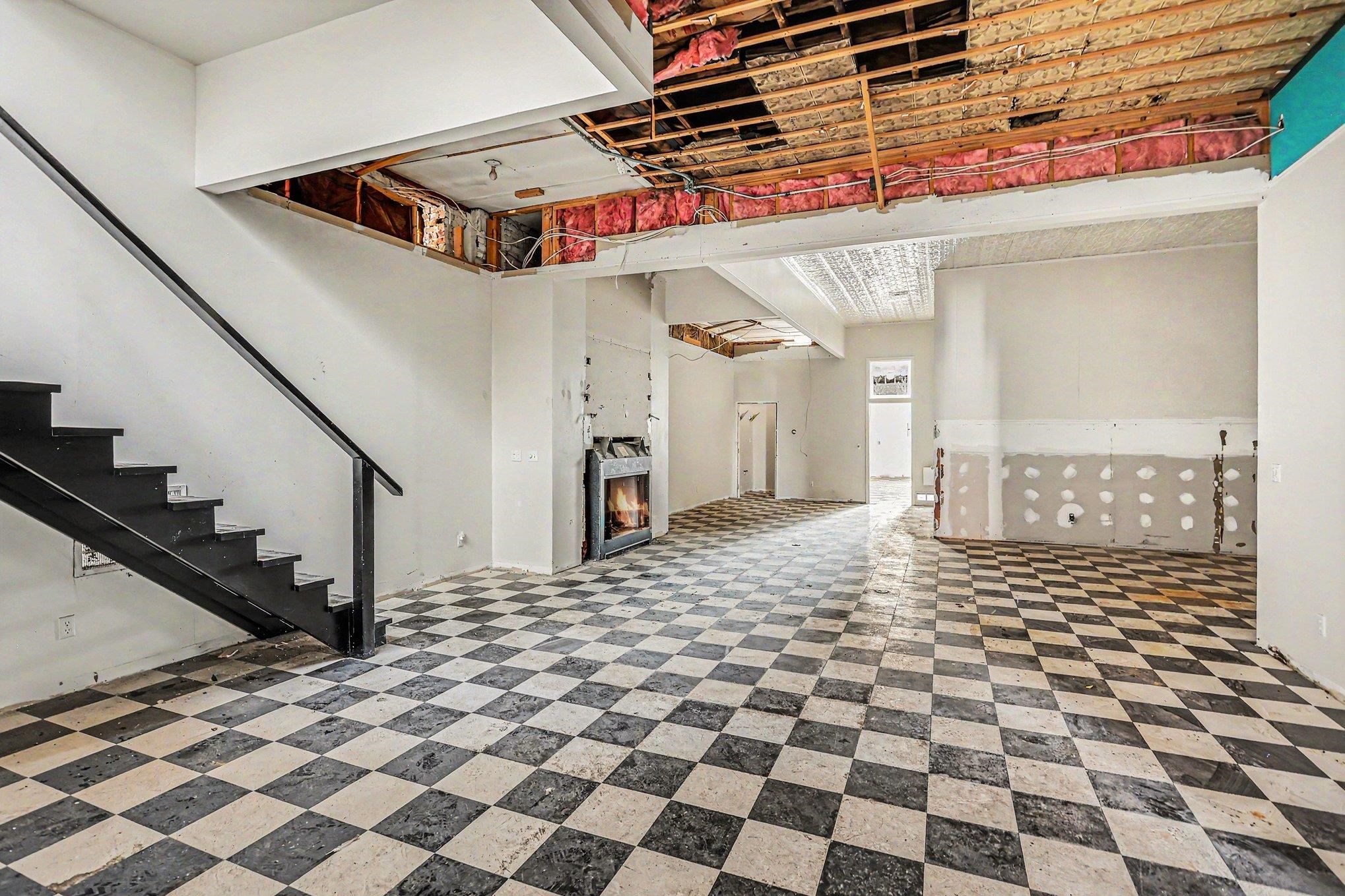 702 Washington Avenue Property Photo 16