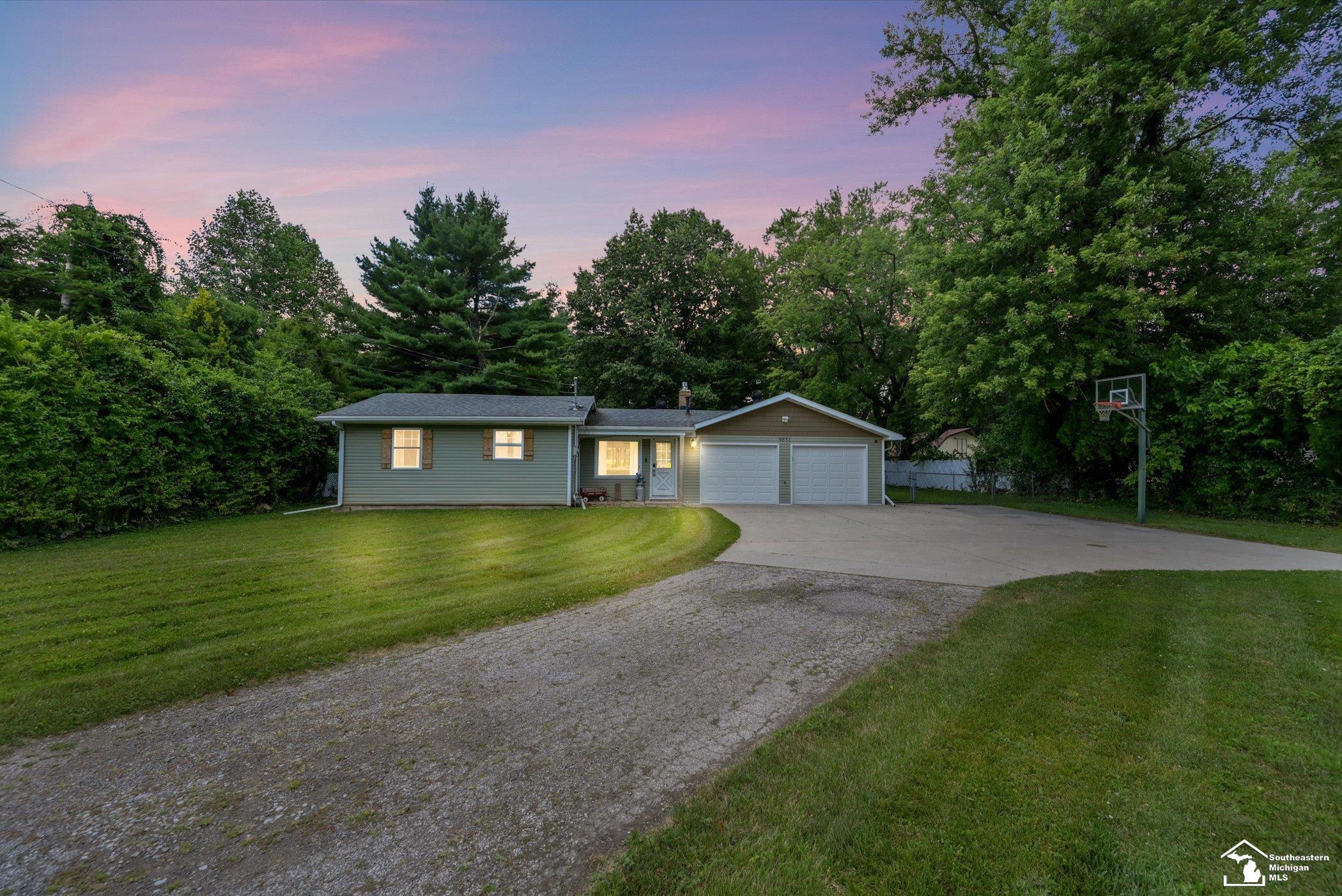 9831 Summerfield Road Property Photo 1