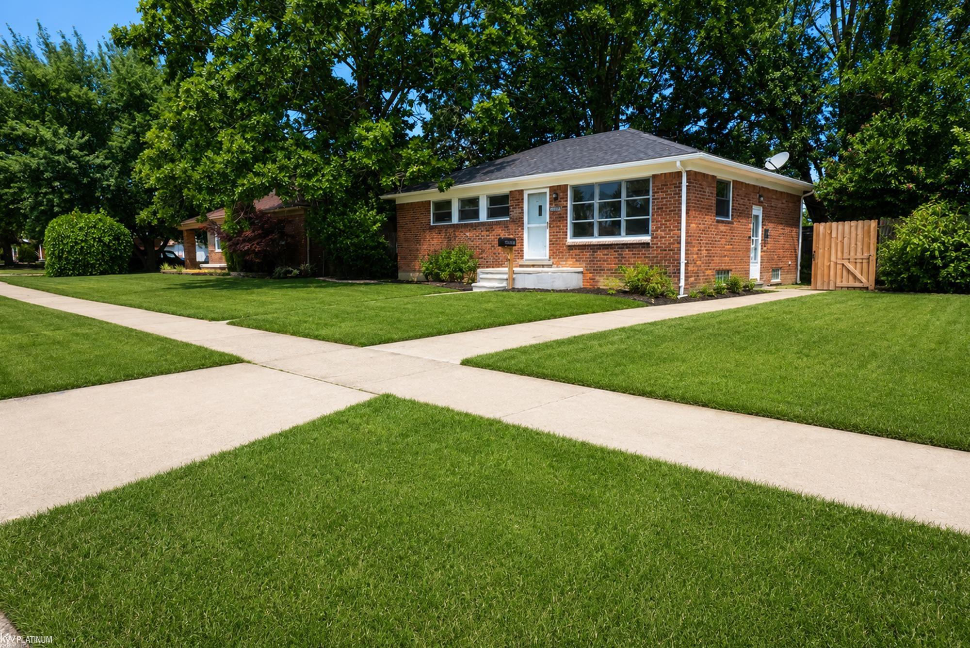 17225 Bell Avenue Property Photo 1