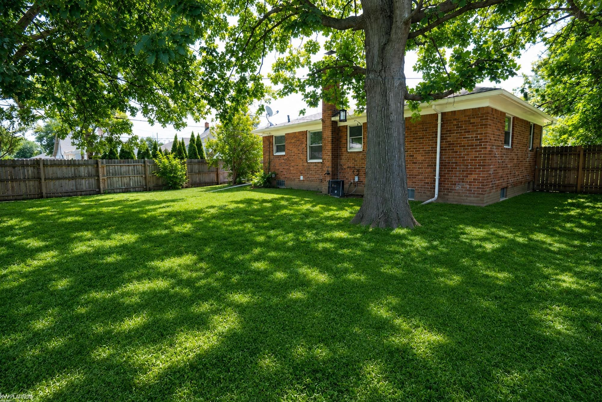 17225 Bell Avenue Property Photo 5