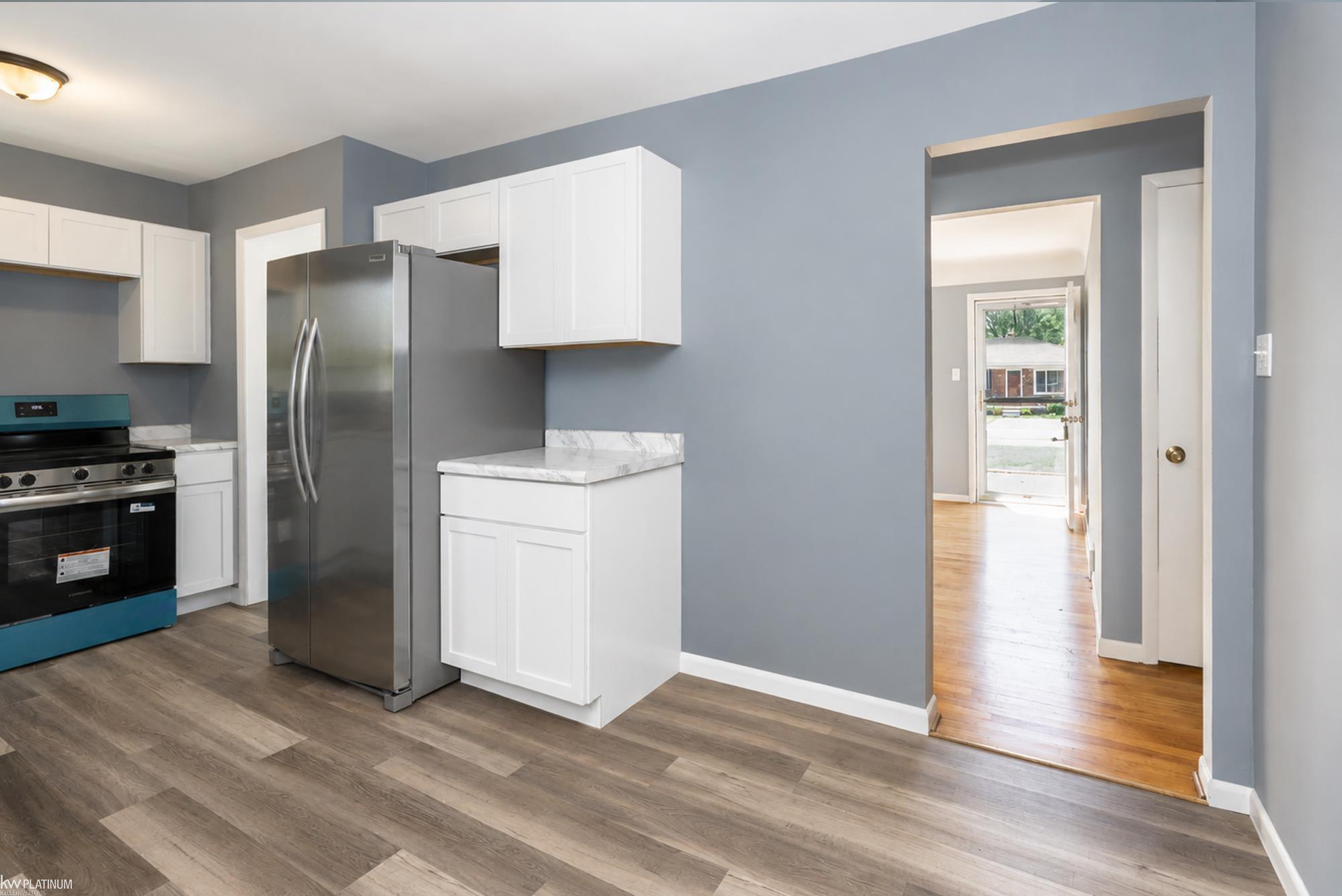 17225 Bell Avenue Property Photo 11