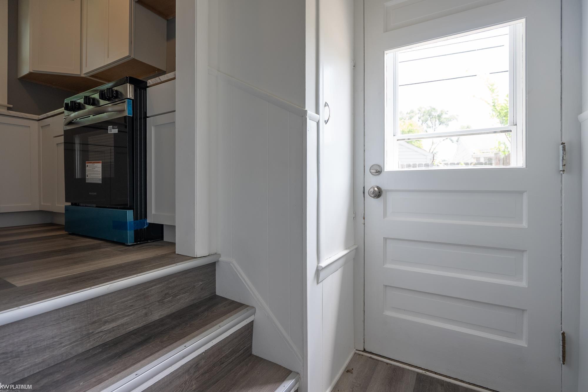 17225 Bell Avenue Property Photo 12