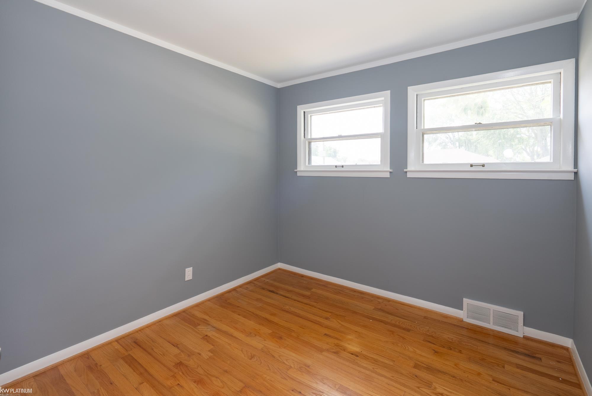 17225 Bell Avenue Property Photo 18