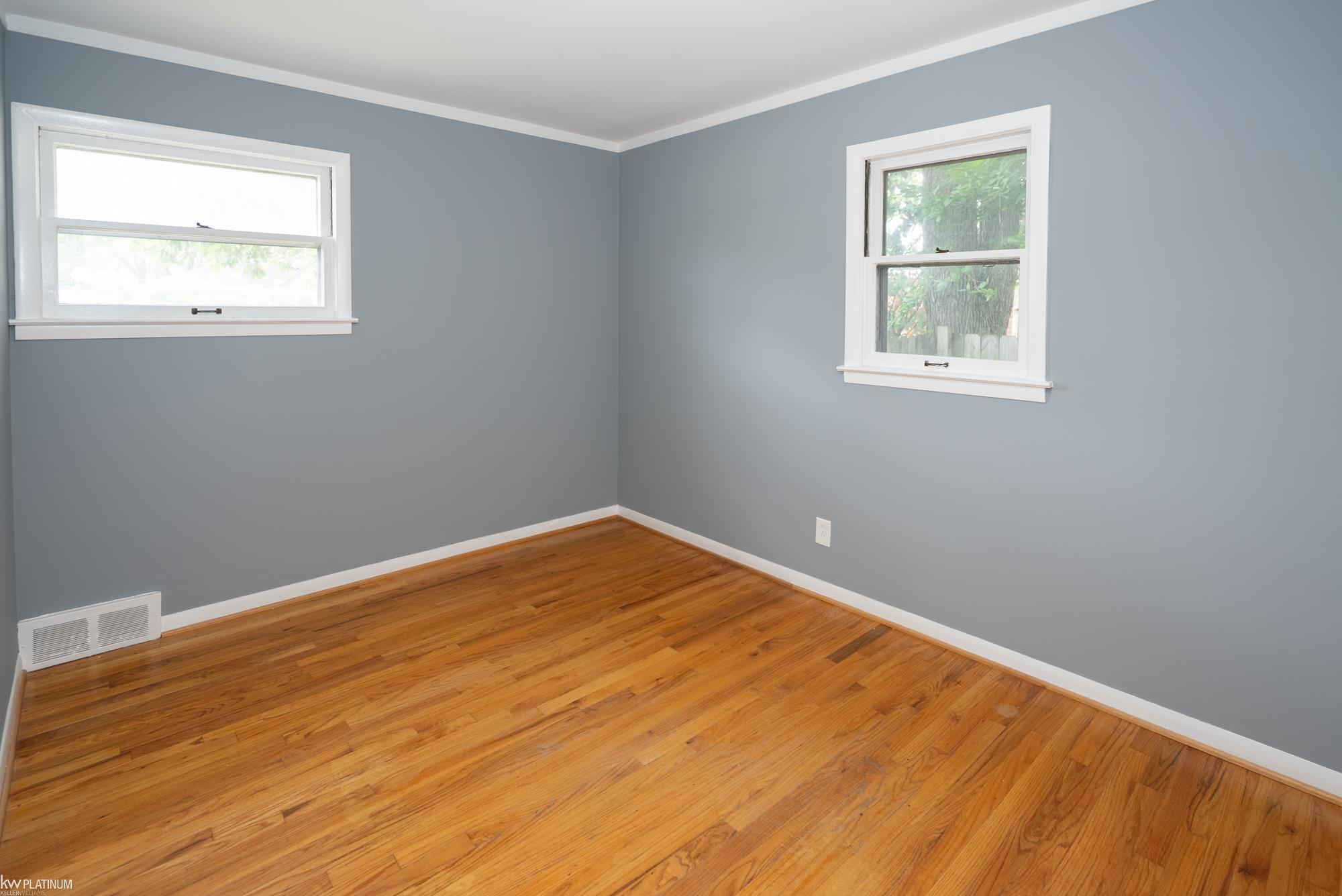 17225 Bell Avenue Property Photo 20
