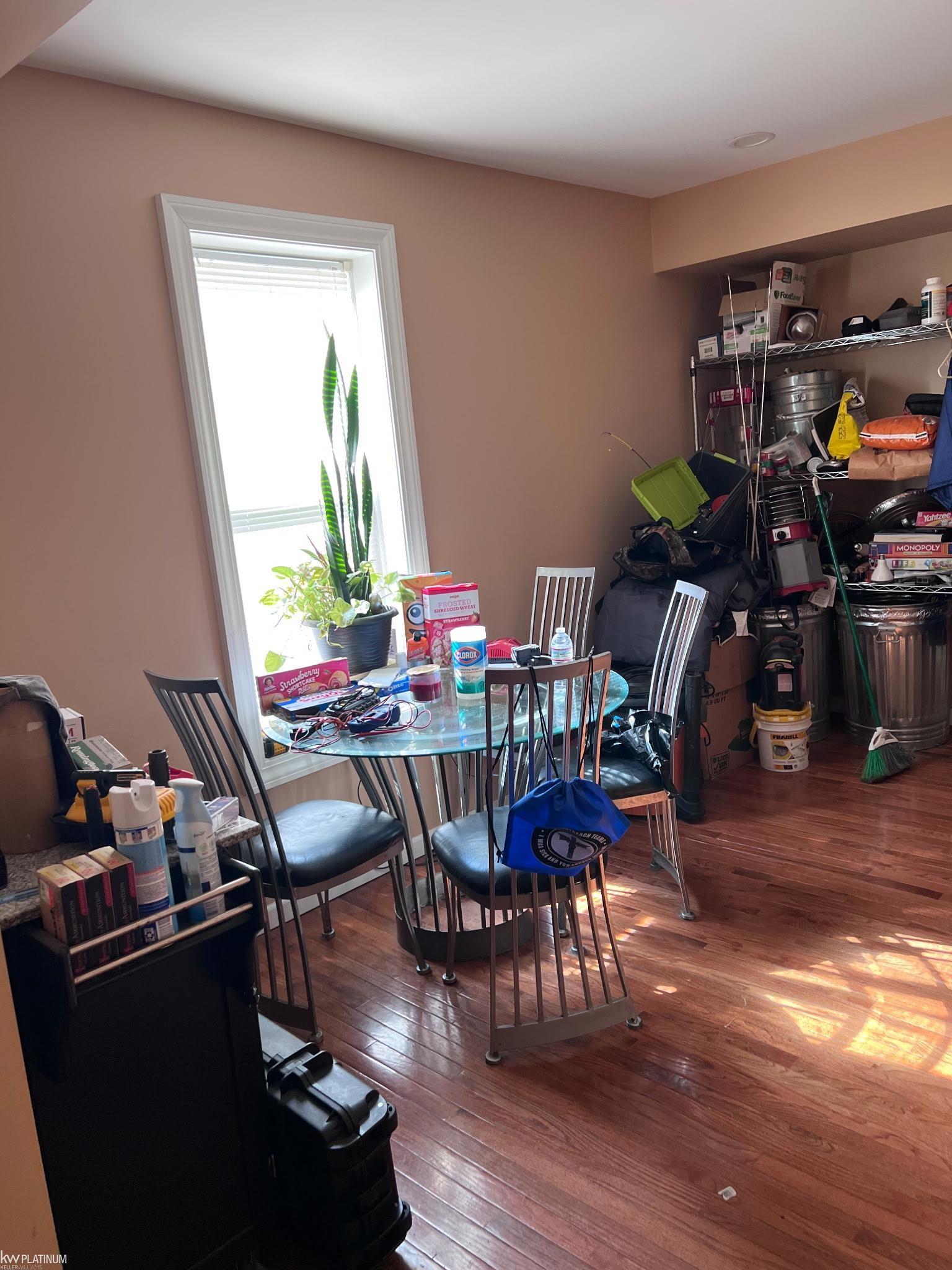 115 Robertson Street Property Photo 9