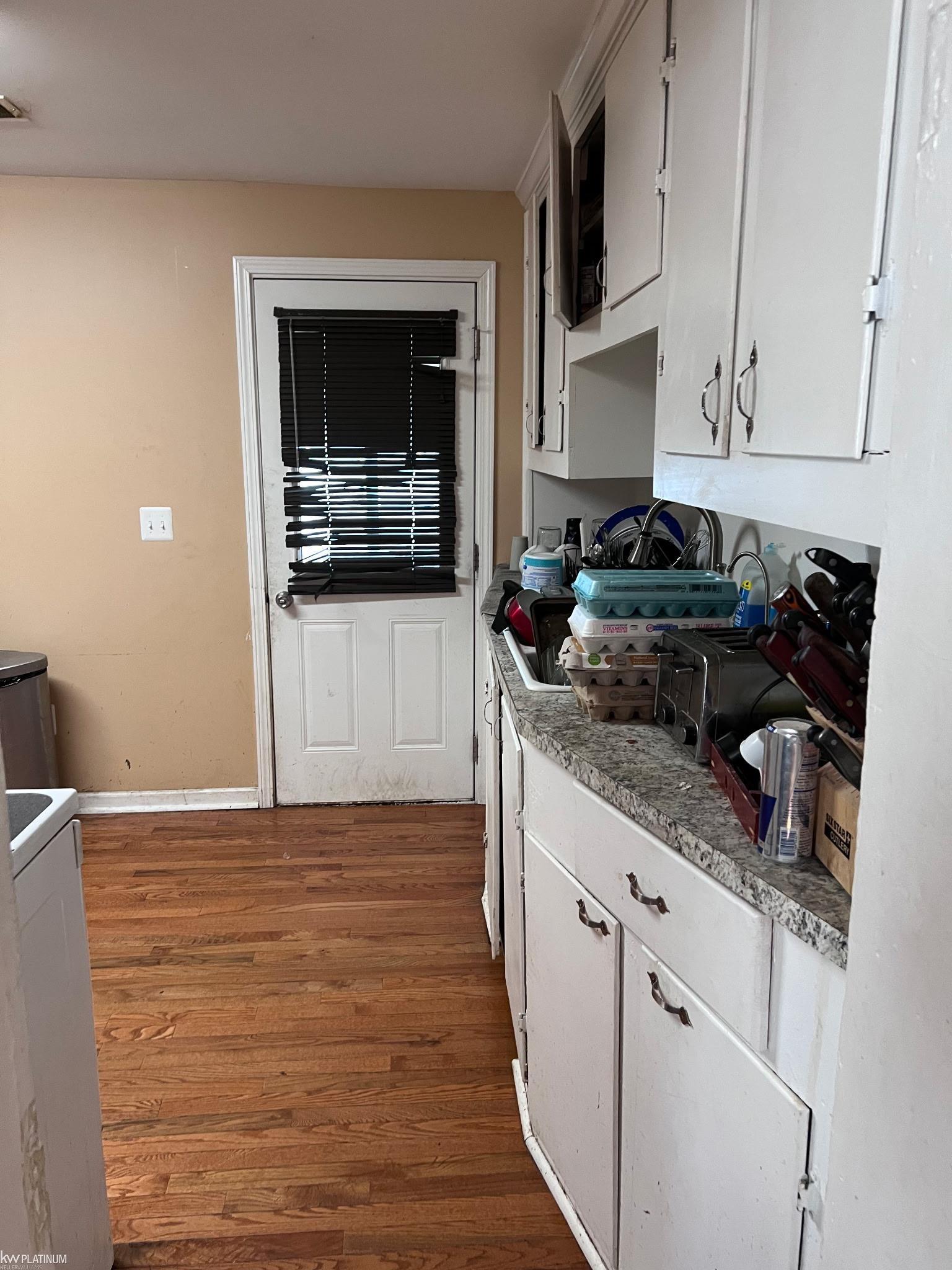 115 Robertson Street Property Photo 10