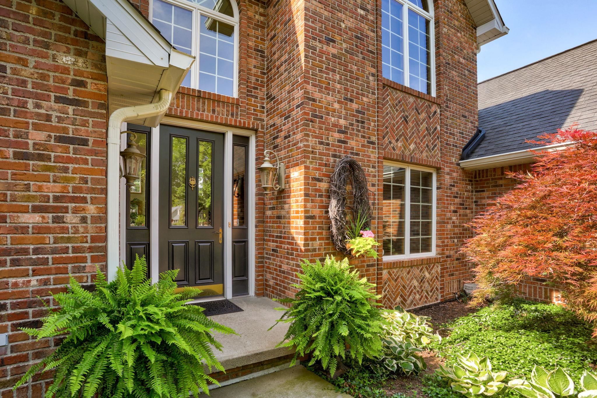 709 Meadow Lane Property Photo 4