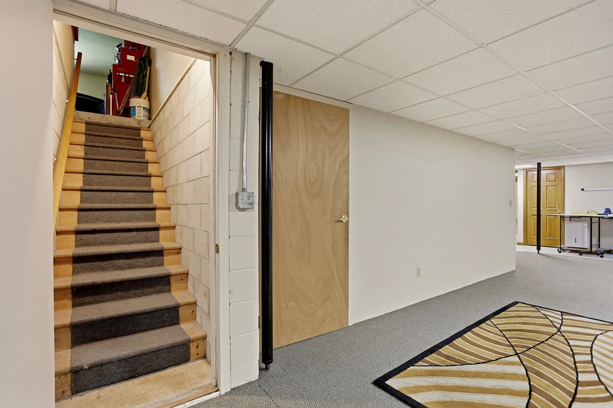 709 Meadow Lane Property Photo 45