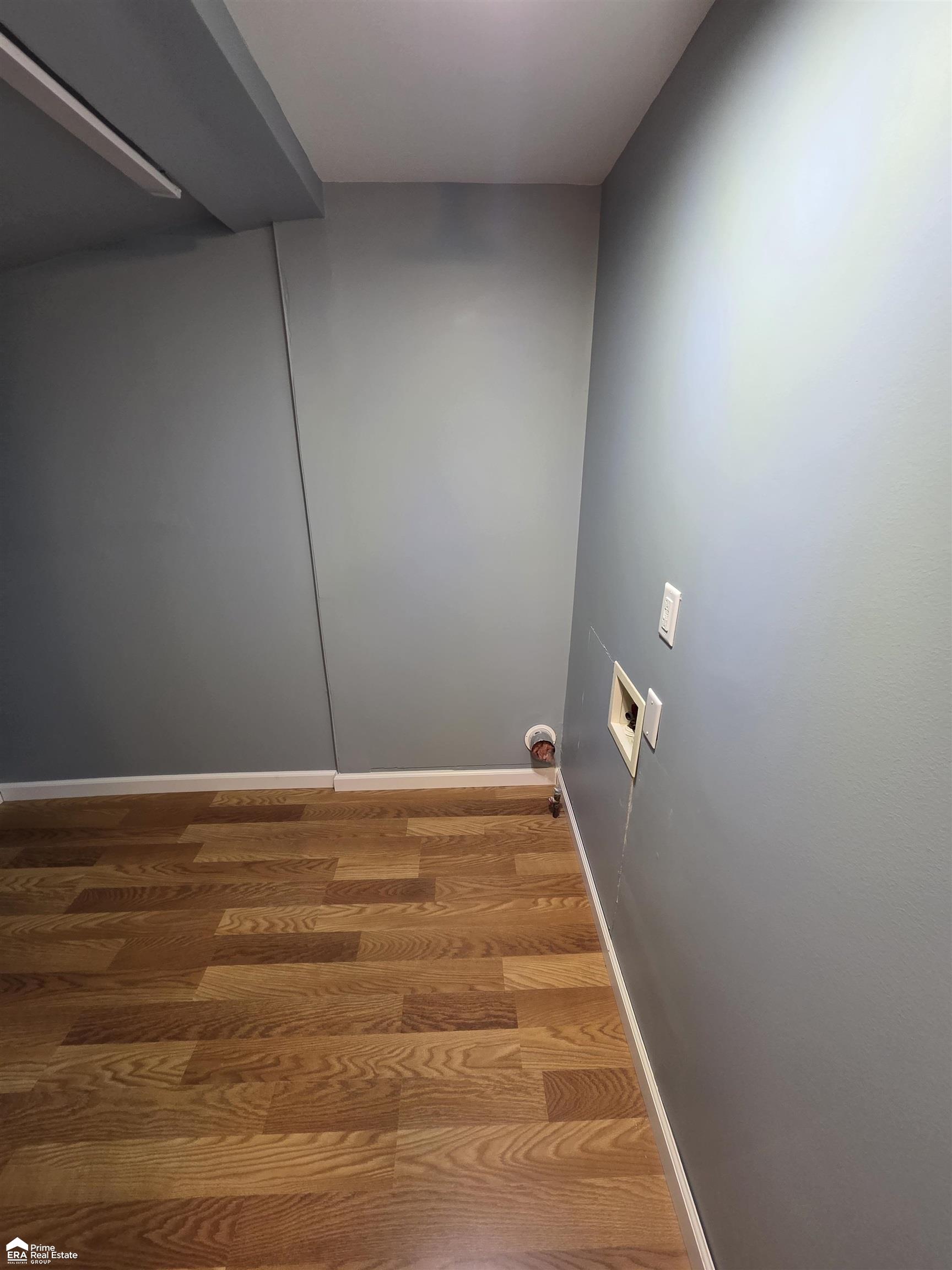 2164 E Whittemore Avenue Property Photo 8