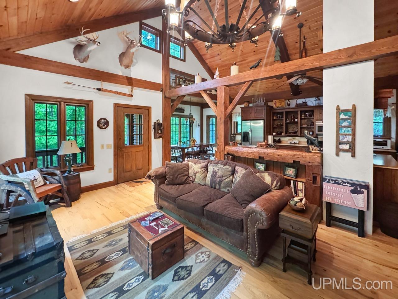 489 Kalla Walla Trail Property Photo 4