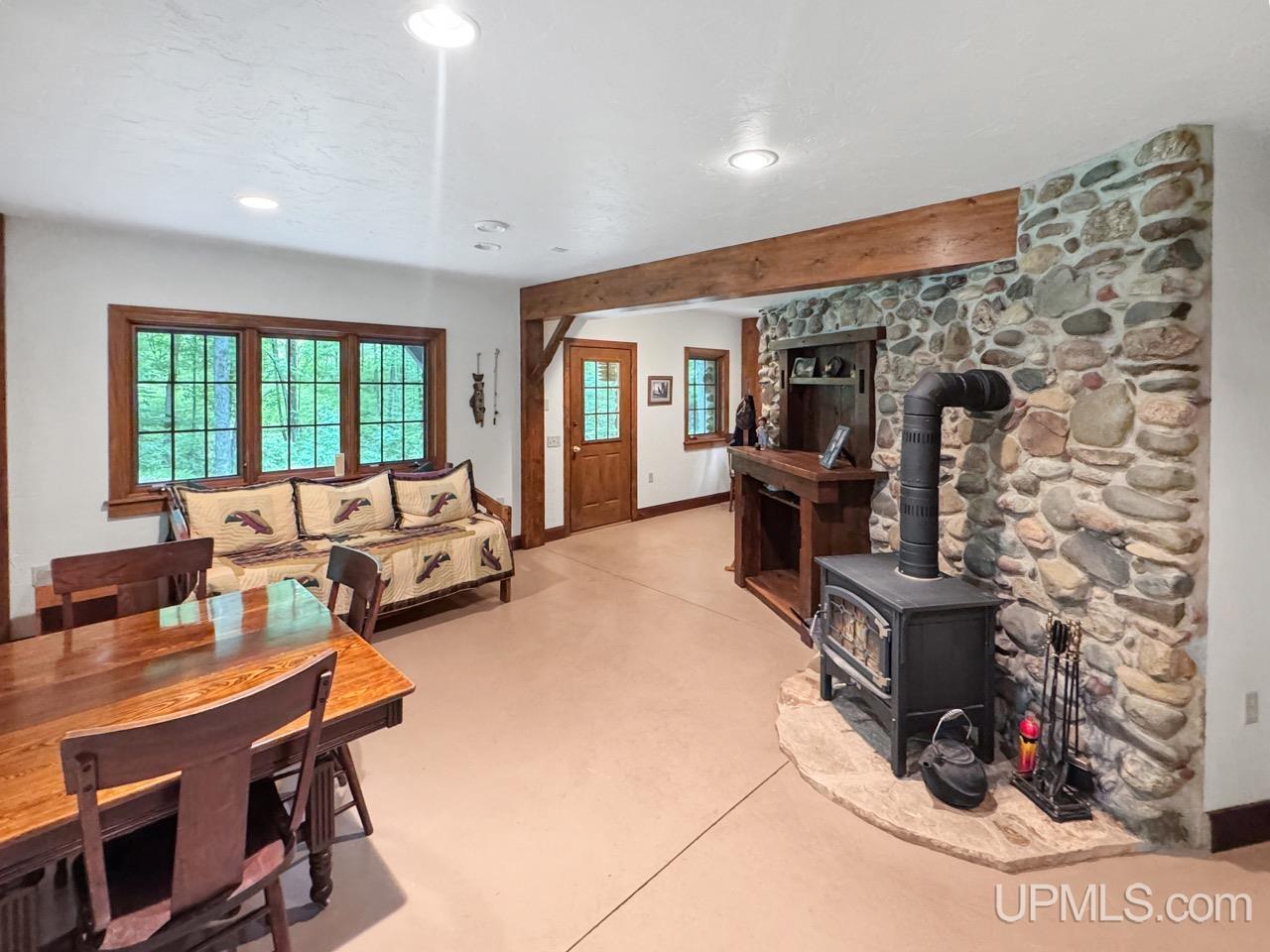 489 Kalla Walla Trail Property Photo 18