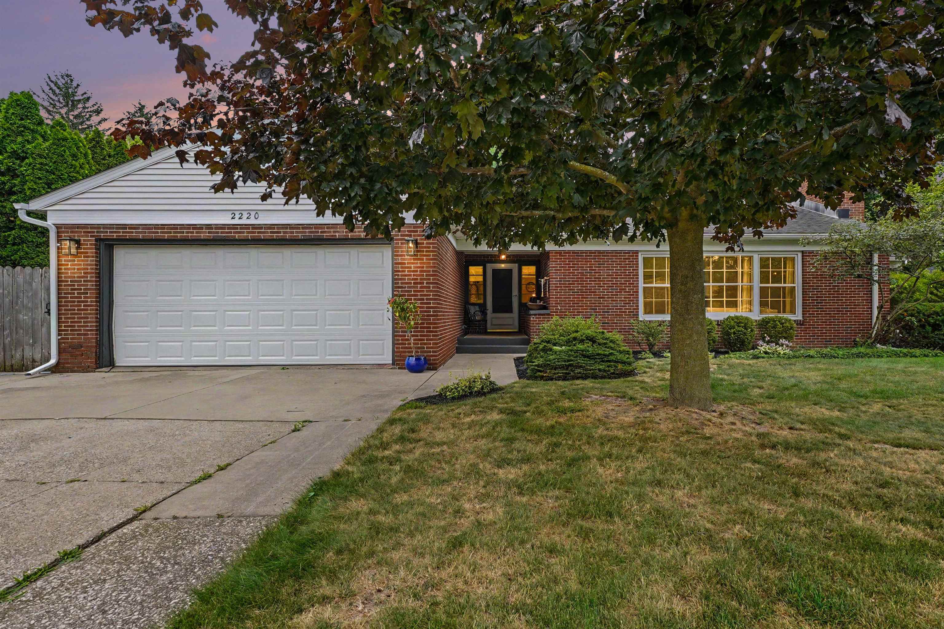 2220 McKinley Ave. Street