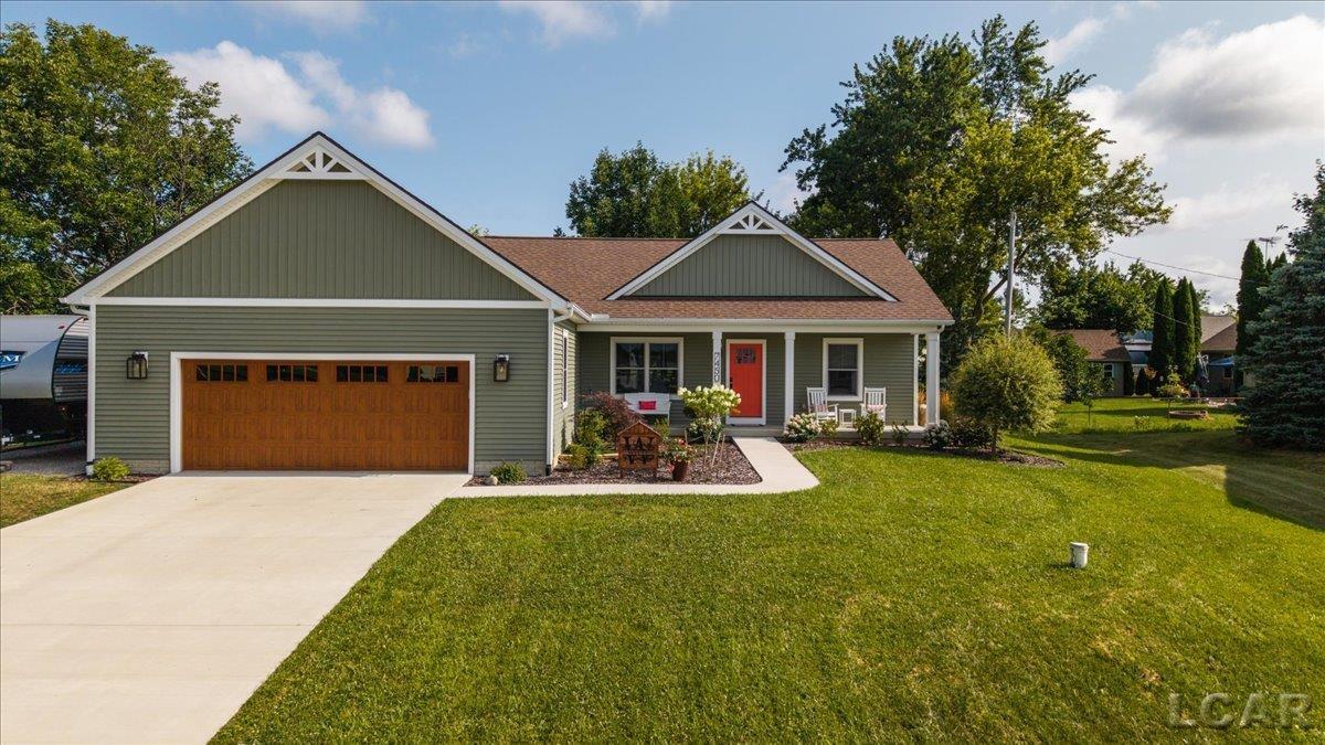 7450 Kingsley Drive