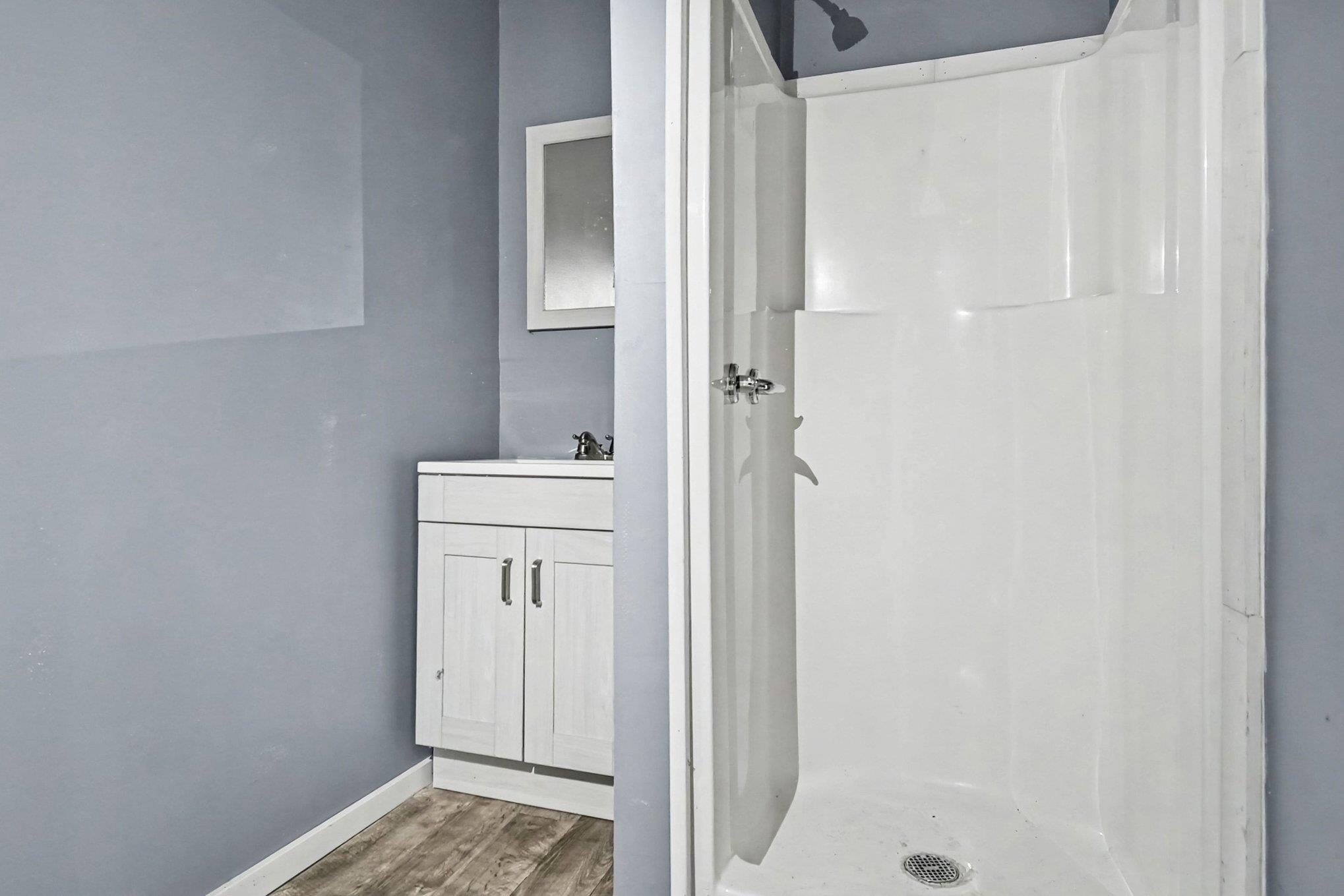 1917 Van Buren Street Property Photo 6