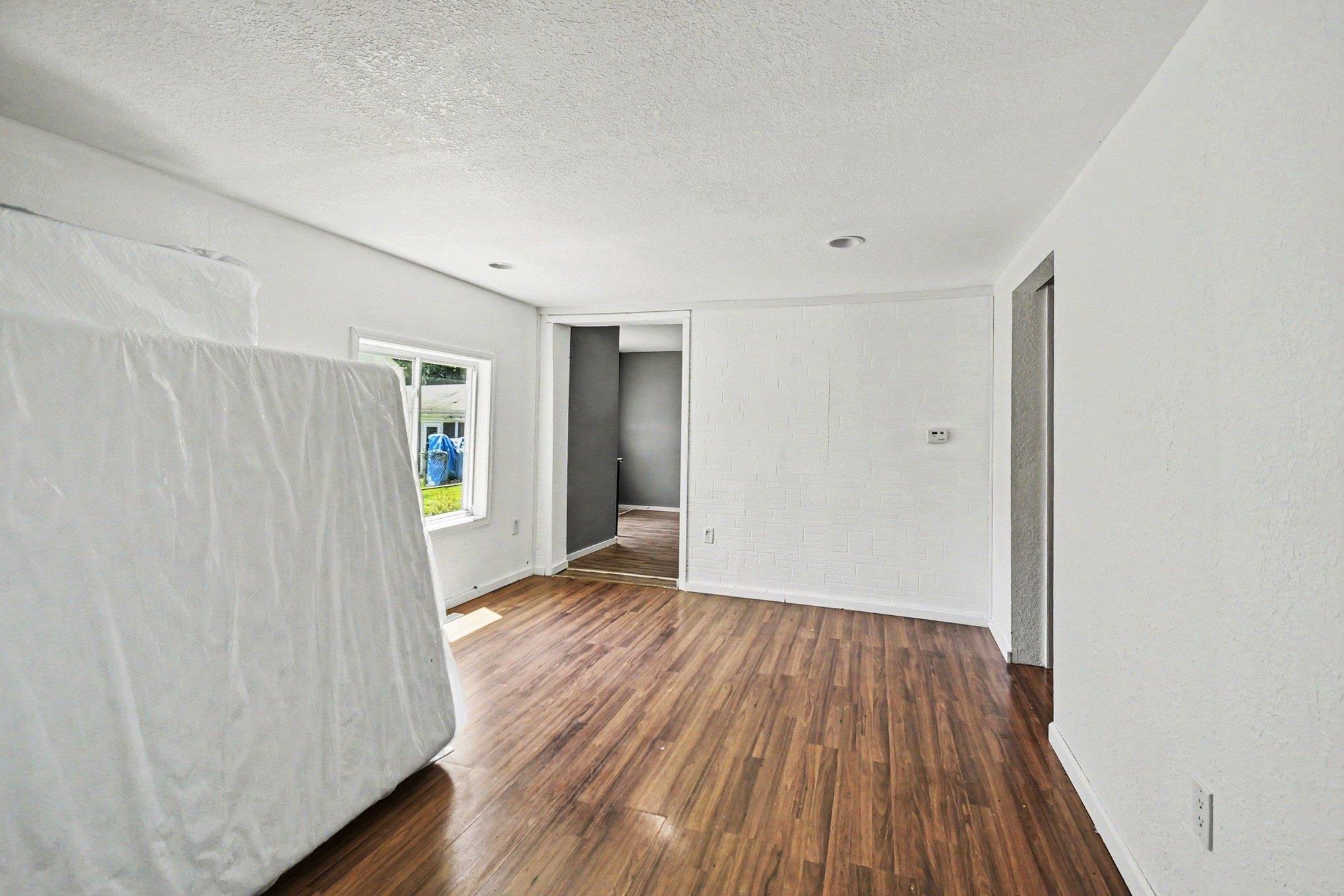 1917 Van Buren Street Property Photo 10