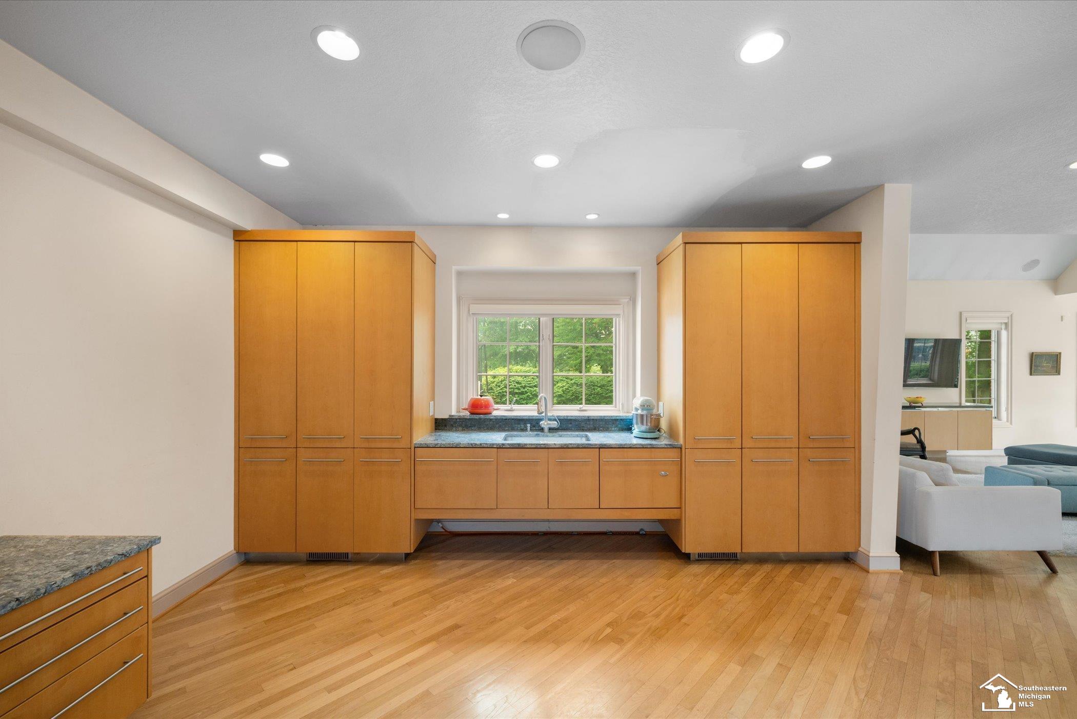 5481 Teakwood Drive Property Photo 26