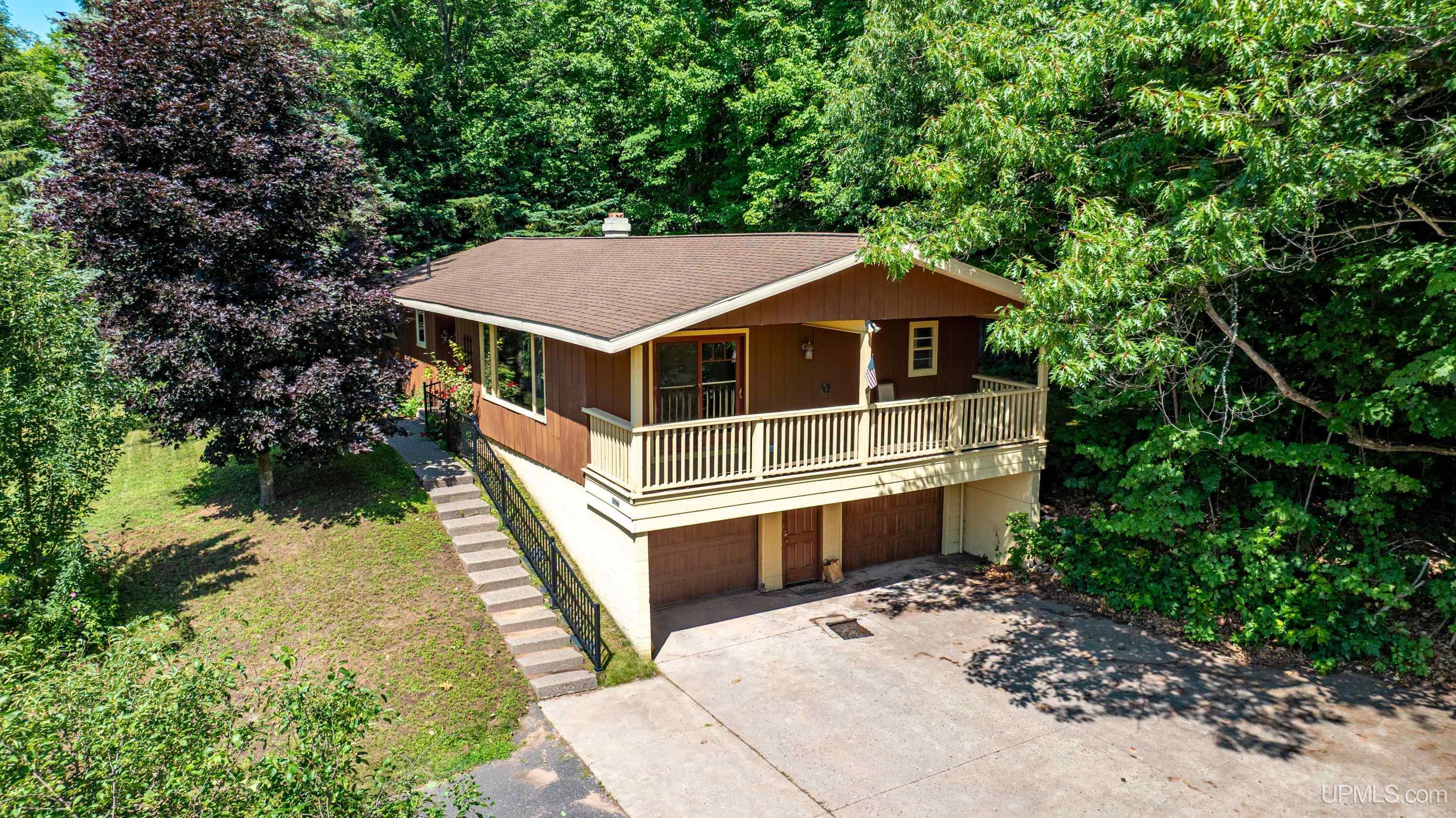21944 Peepsock Road