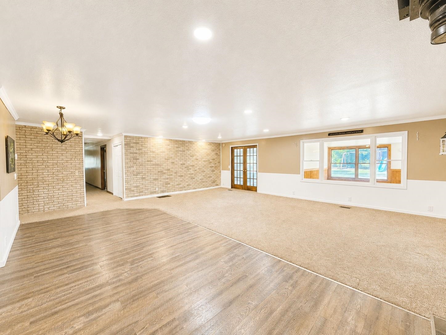 10651 N Vandecar Road Property Photo 7