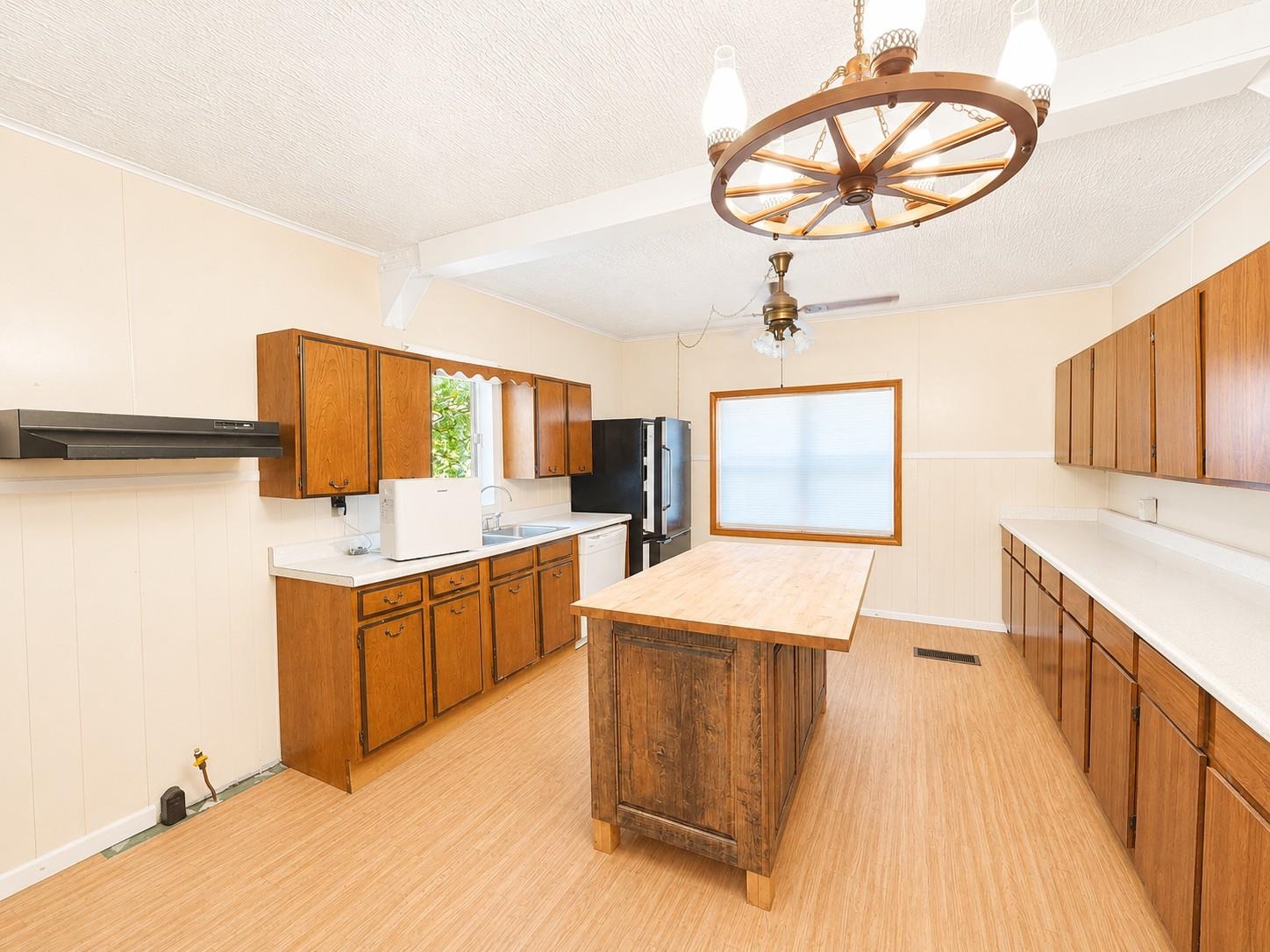 10651 N Vandecar Road Property Photo 12