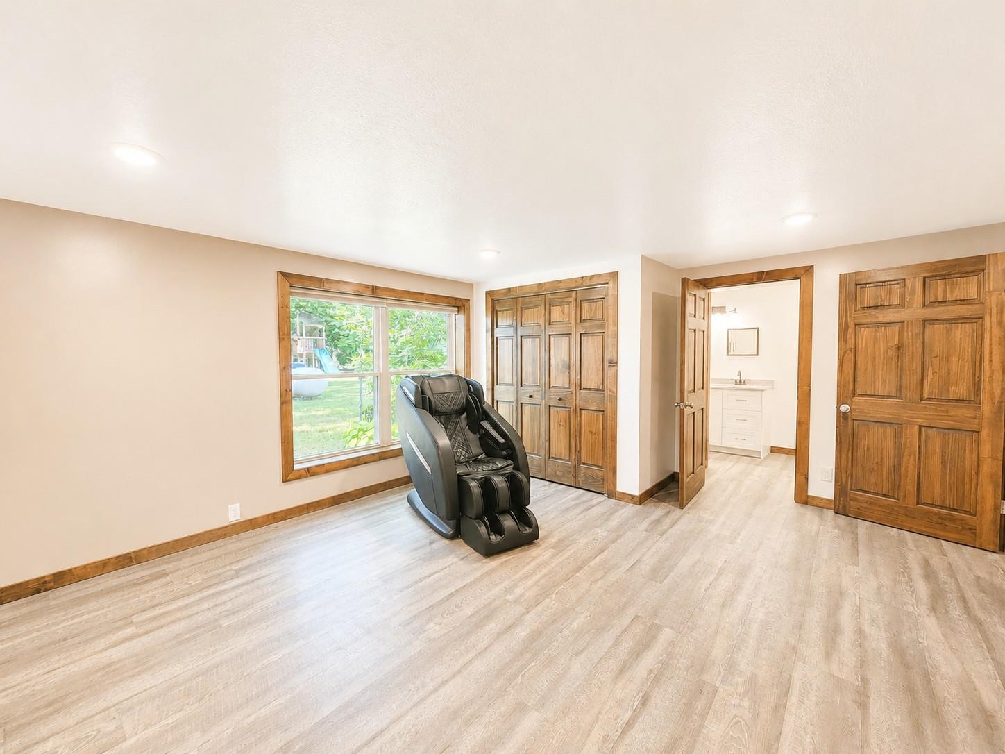 10651 N Vandecar Road Property Photo 15