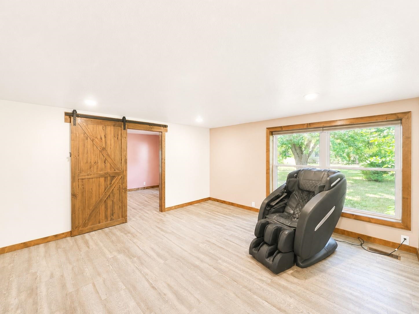 10651 N Vandecar Road Property Photo 16