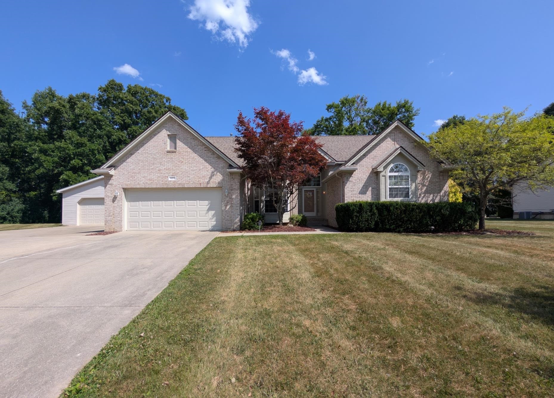 5273 Sequoia Court