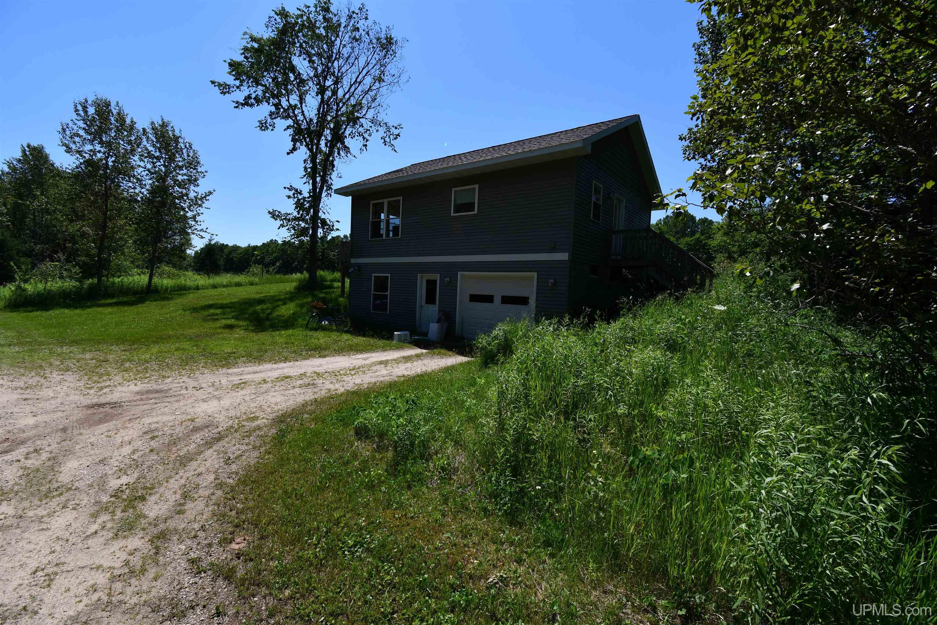 3323 N County Hwy H-44 Traunik Rd Road Property Photo 5