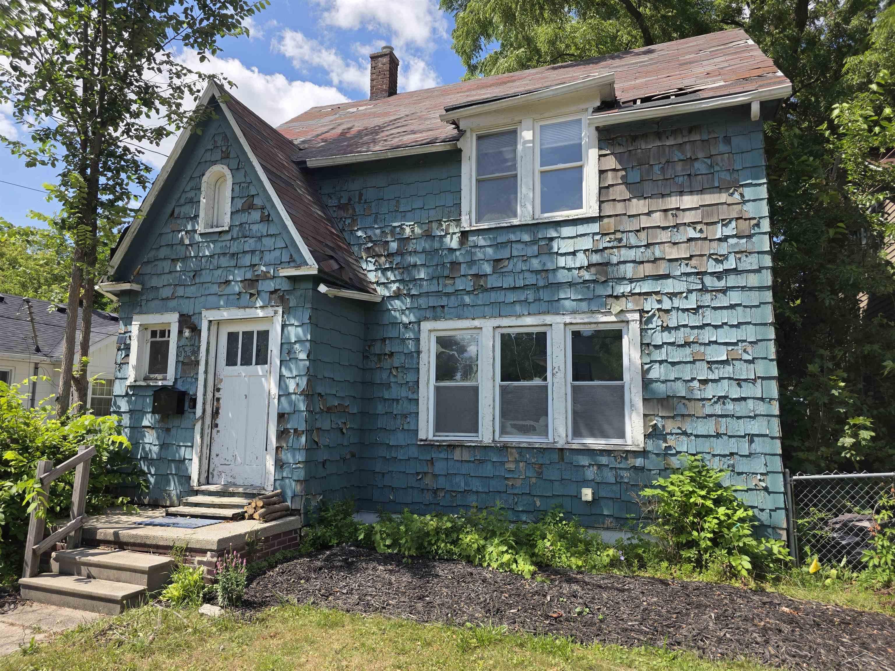 3335 Rust Avenue Property Photo 1