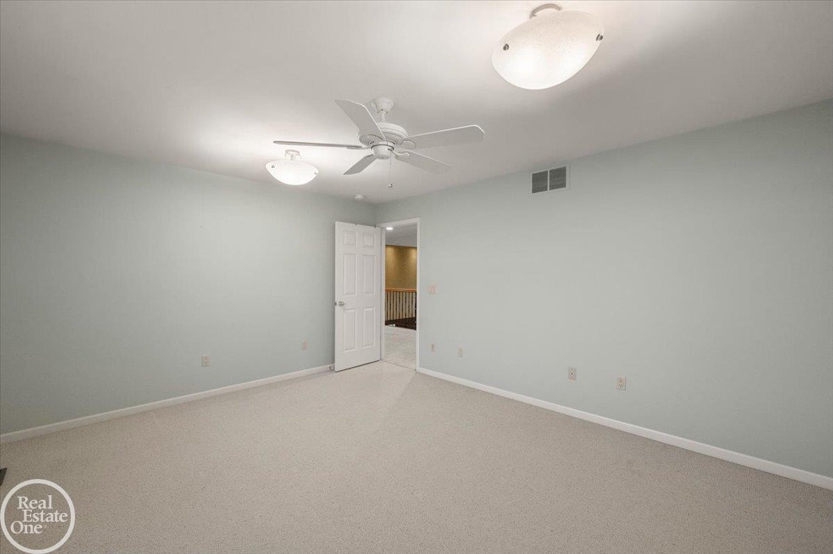 8849 Heatherwood Court Property Photo 39
