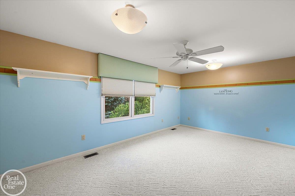 8849 Heatherwood Court Property Photo 41