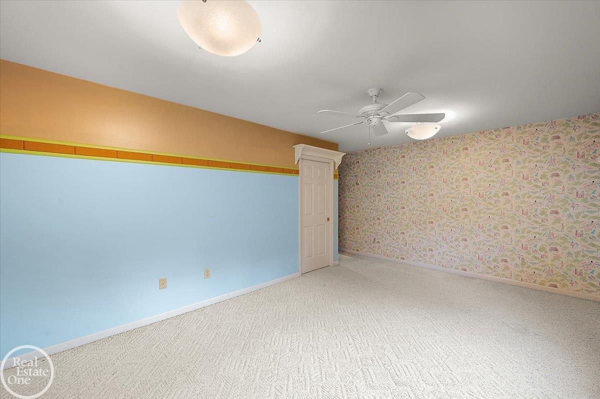 8849 Heatherwood Court Property Photo 42