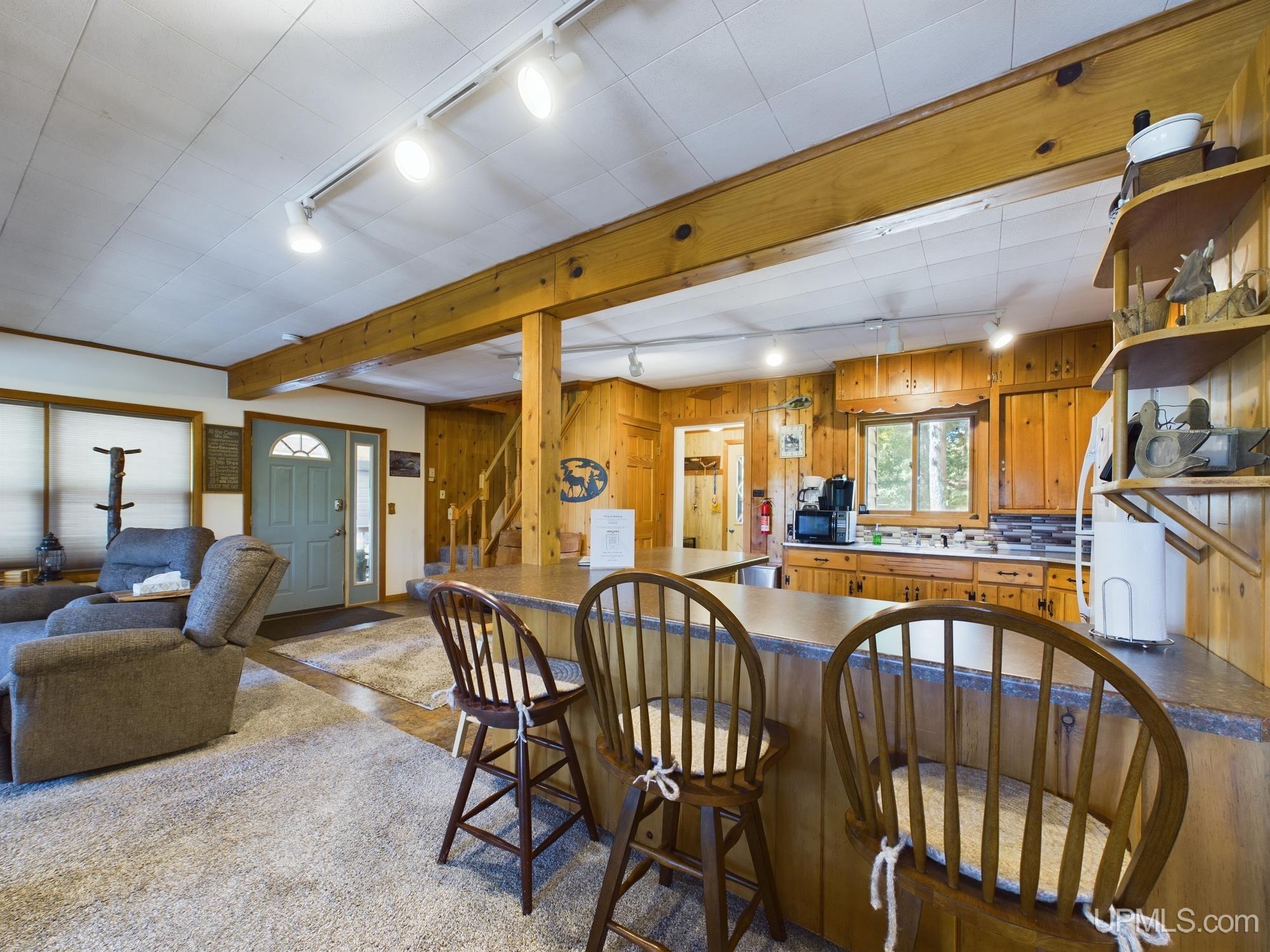 5441 Curtis Drive Property Photo 13
