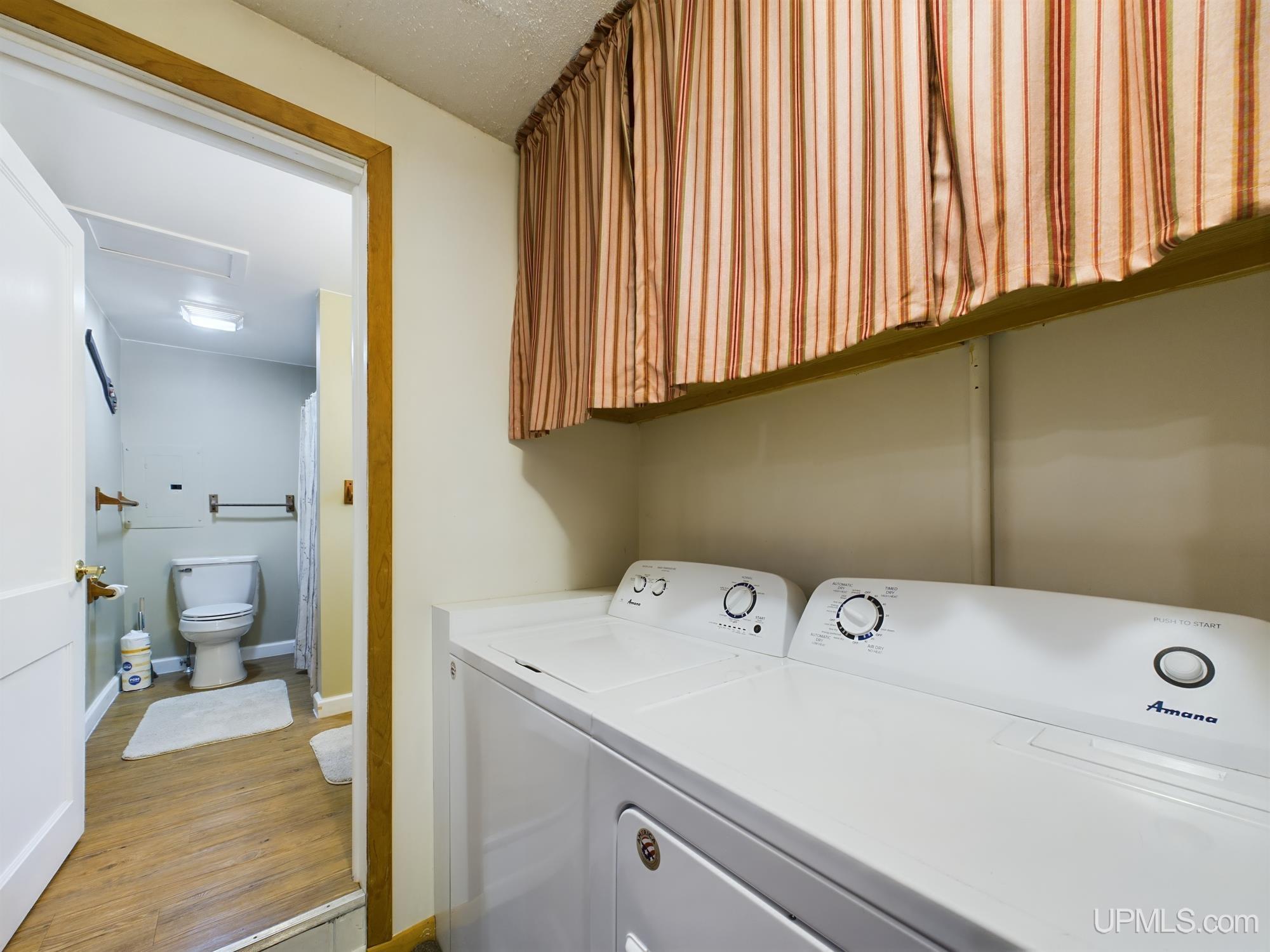 5441 Curtis Drive Property Photo 15