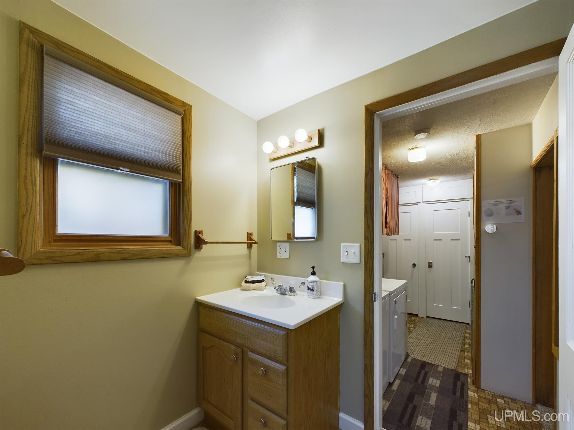 5441 Curtis Drive Property Photo 18