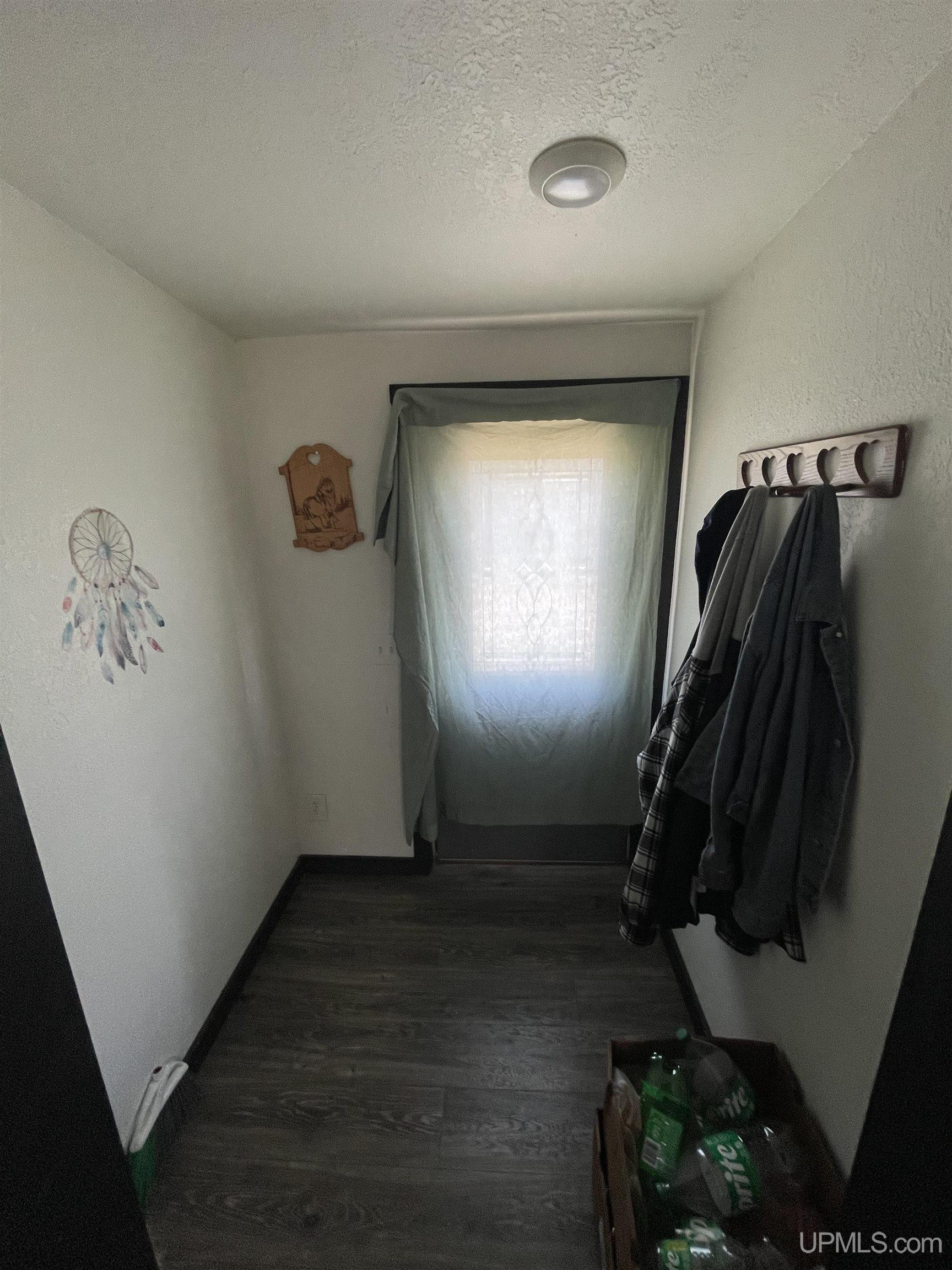 100 Carpenter Avenue Property Photo 11