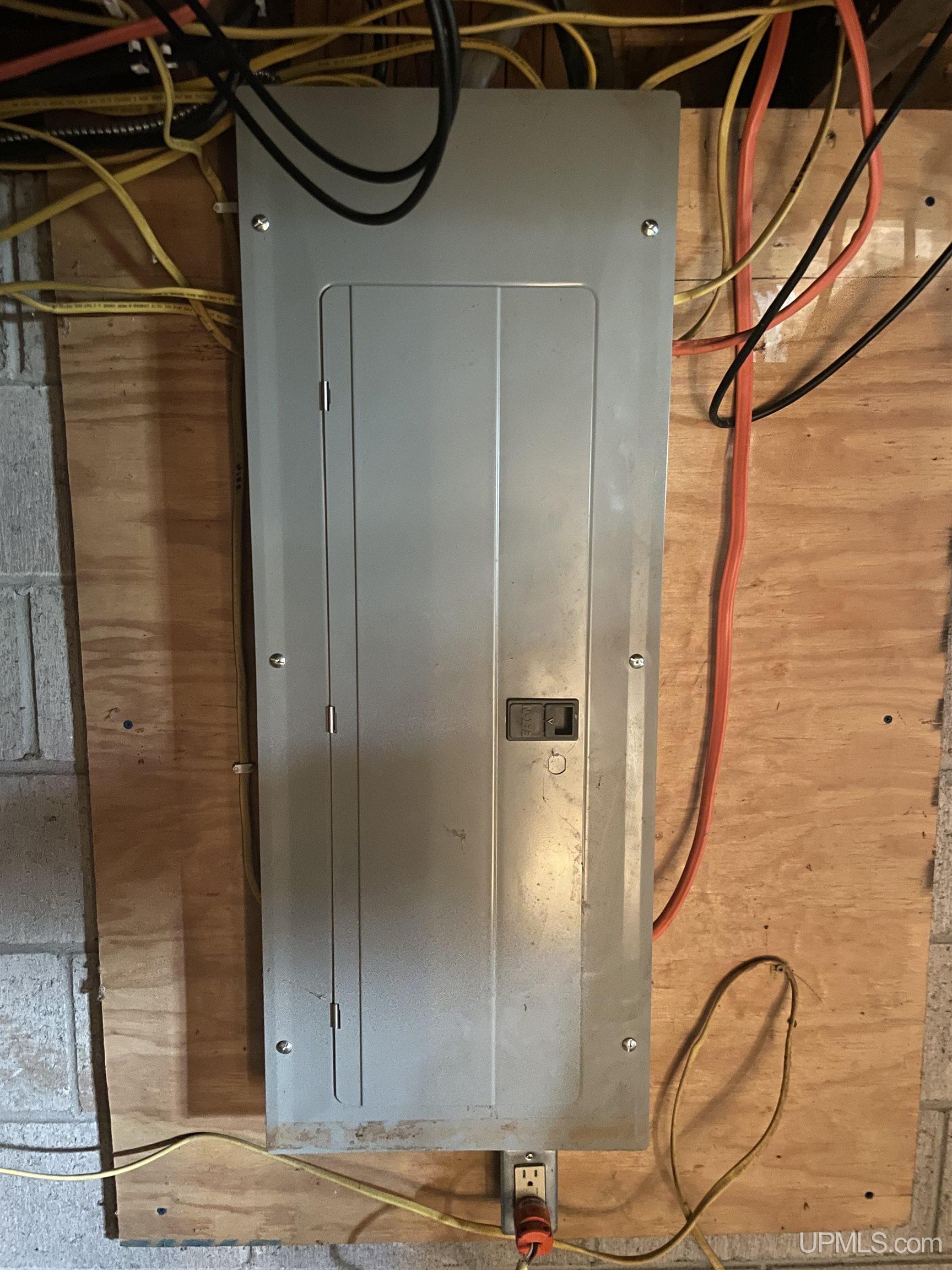 100 Carpenter Avenue Property Photo 22