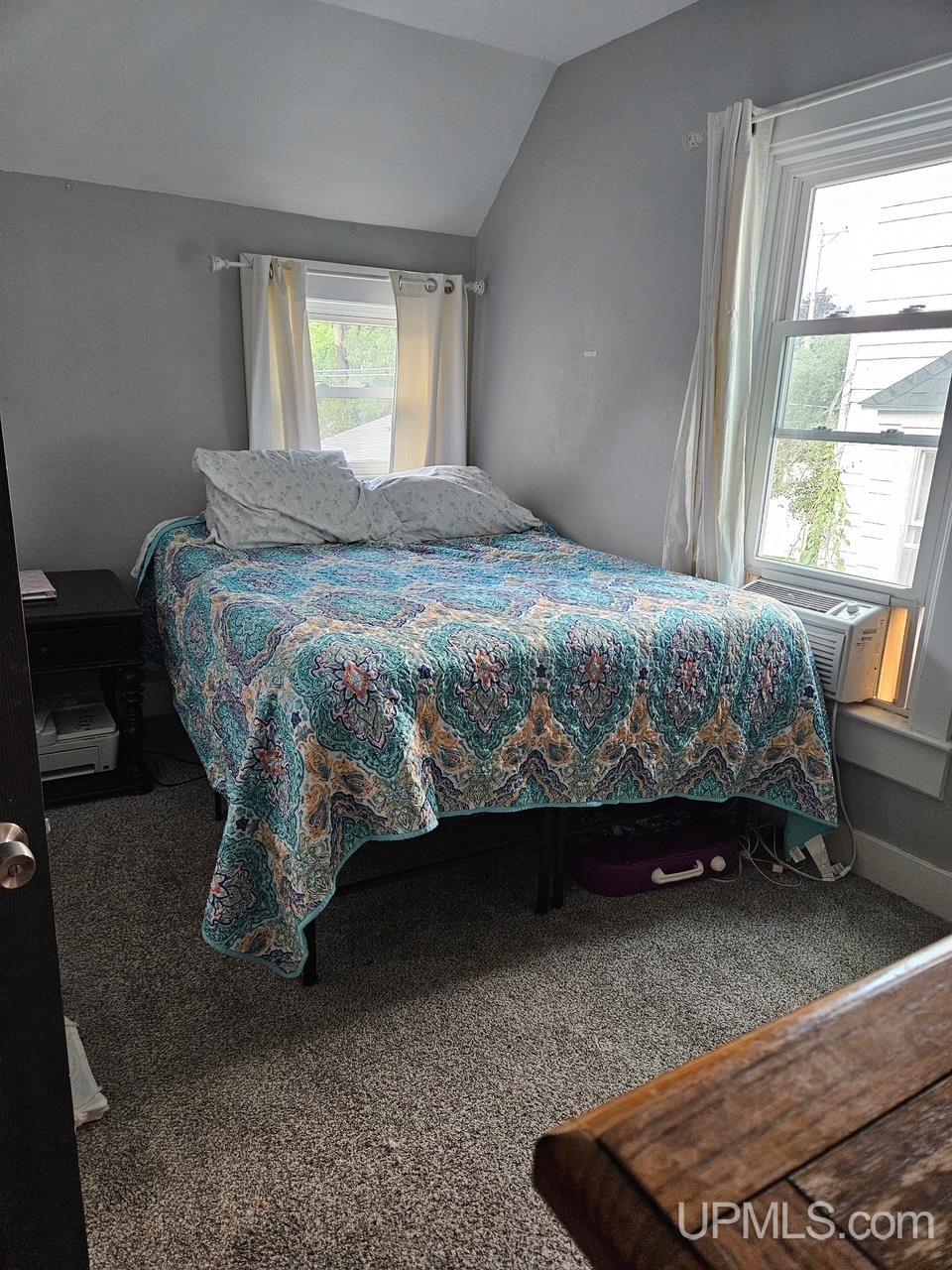 624 E B Street Property Photo 10
