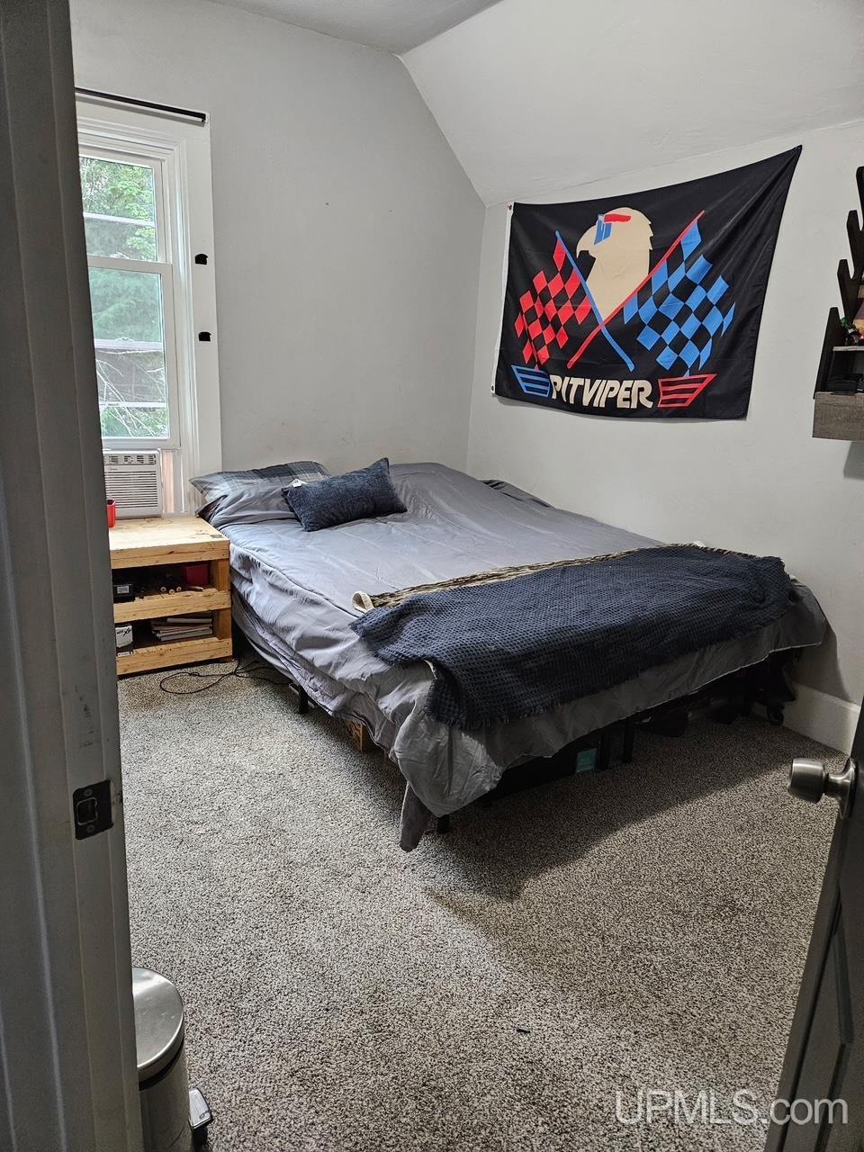 624 E B Street Property Photo 14