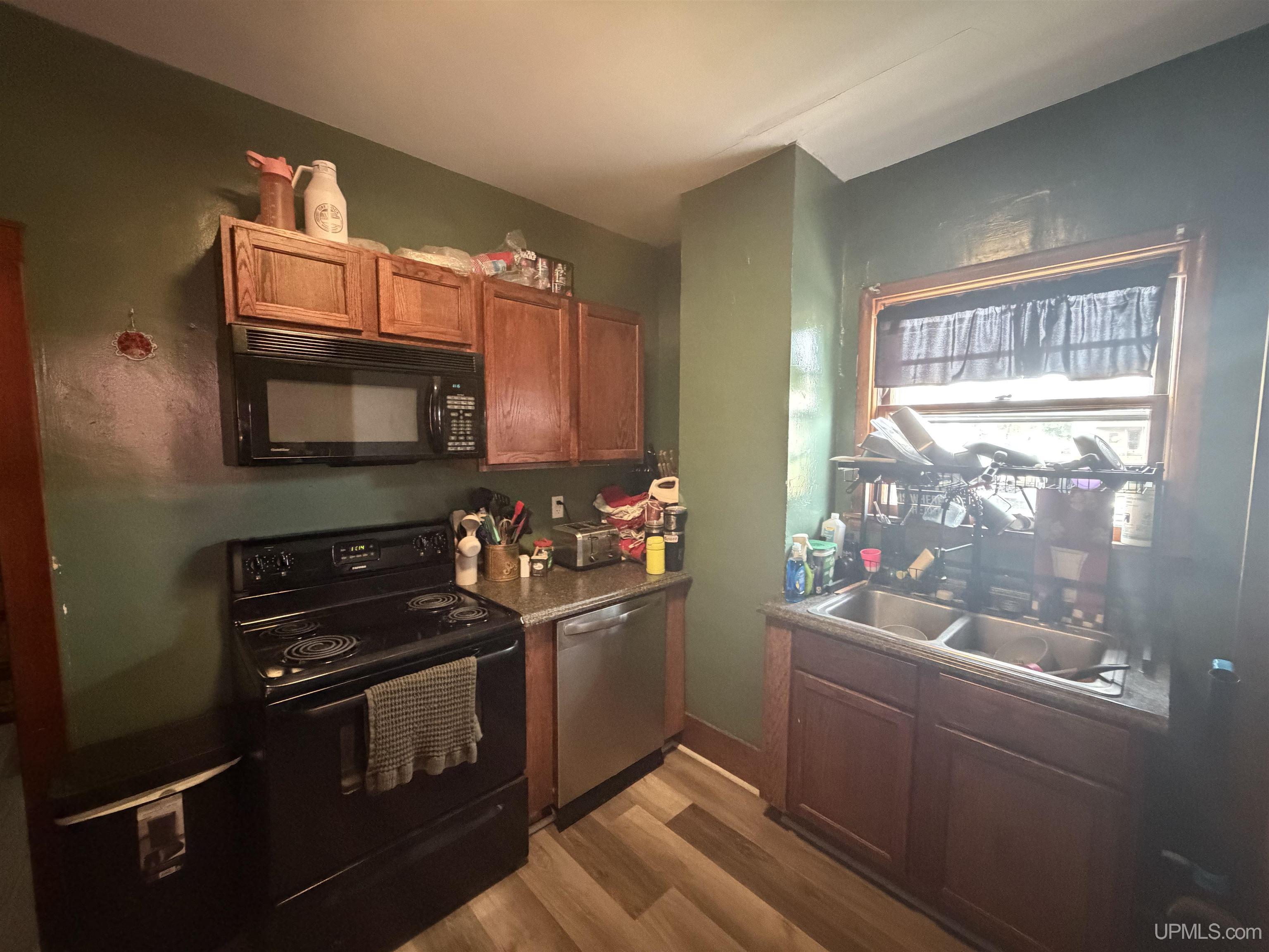 322 S 4th Street Property Photo 6