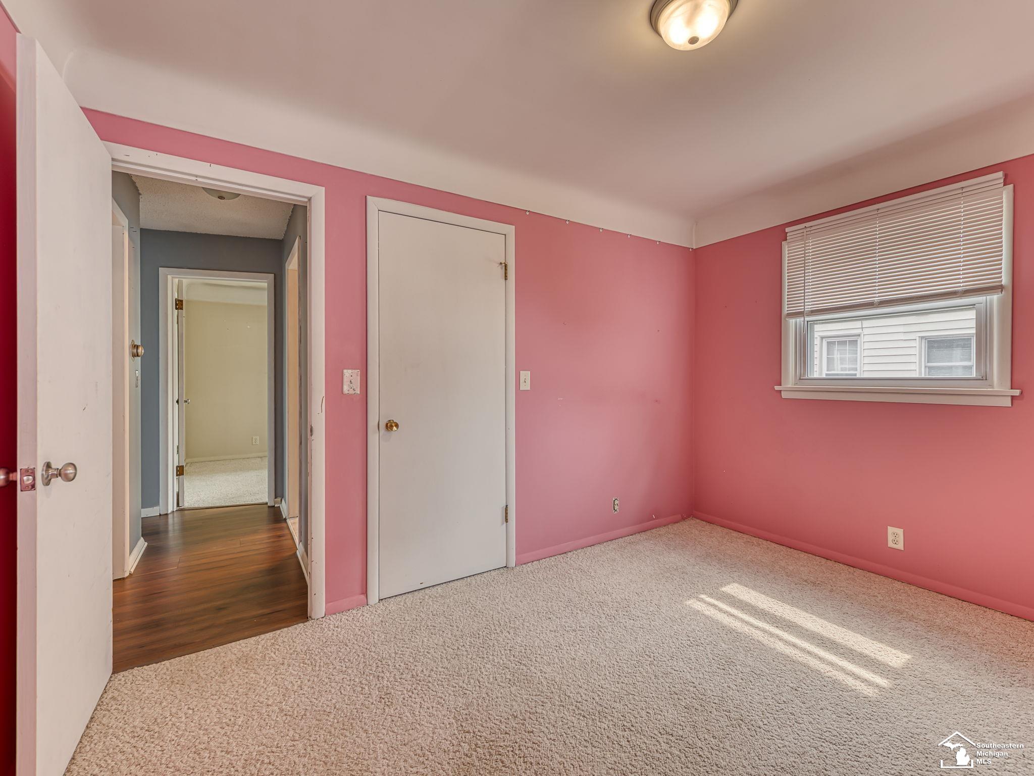 5929 Oakwood Drive Property Photo 13