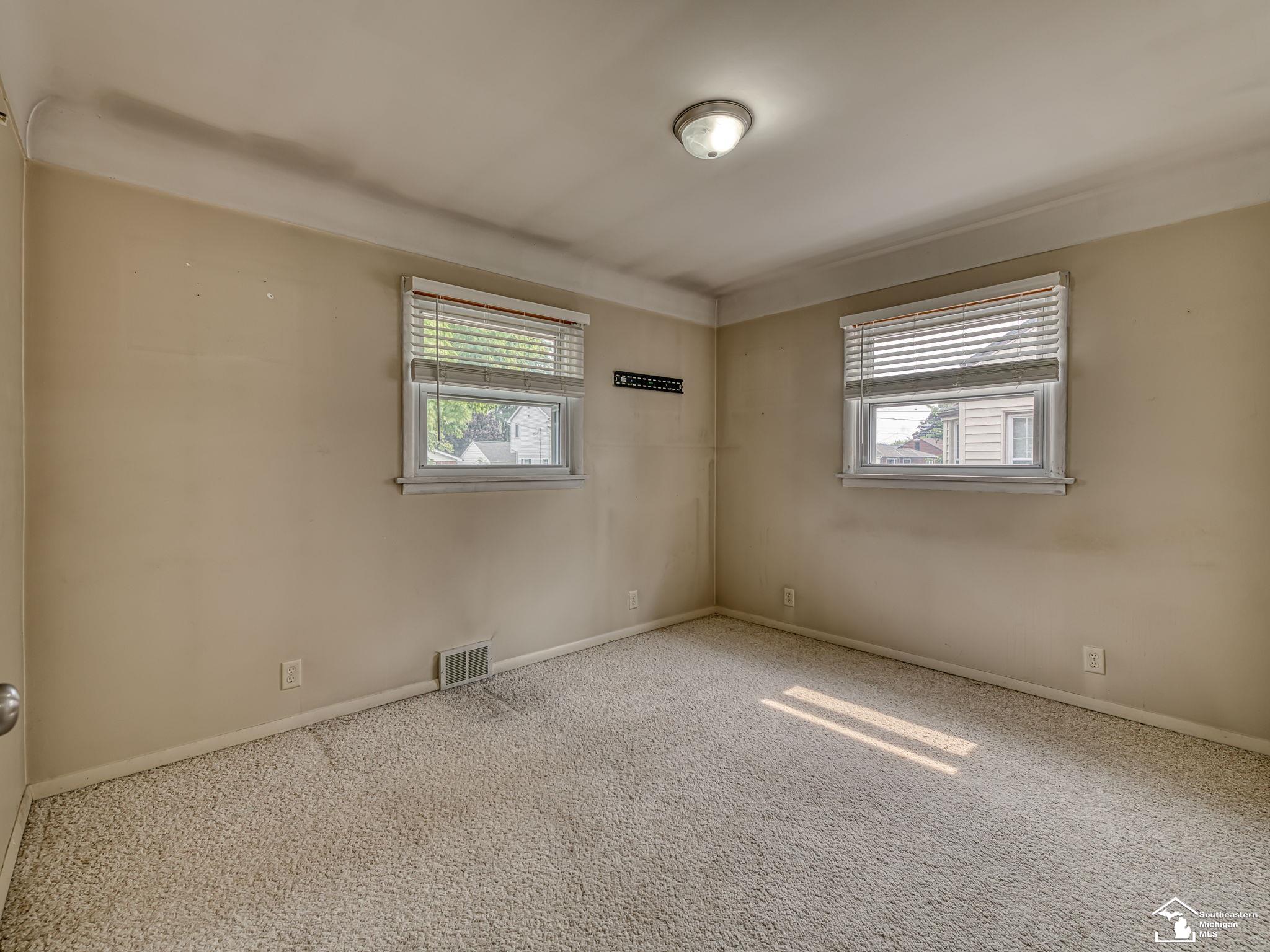 5929 Oakwood Drive Property Photo 15
