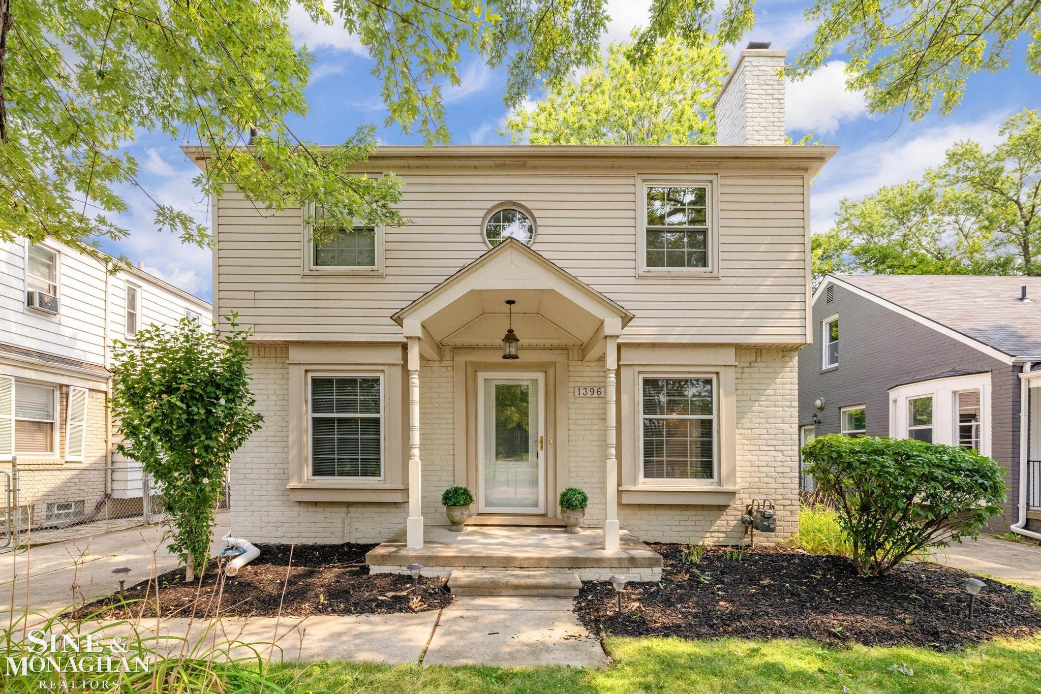1396 Vernier Road Property Photo 1